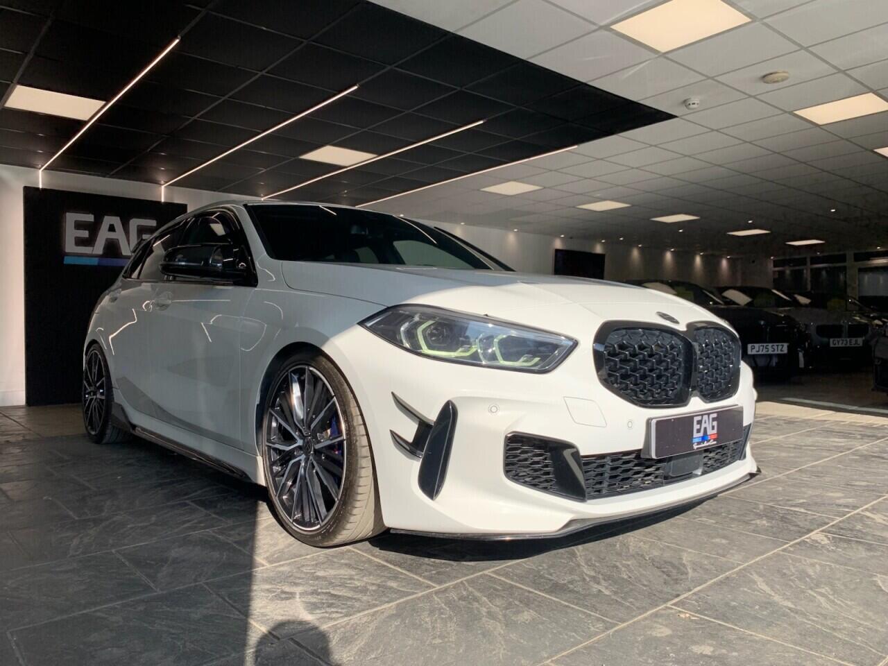 BMW 1 Series view 13