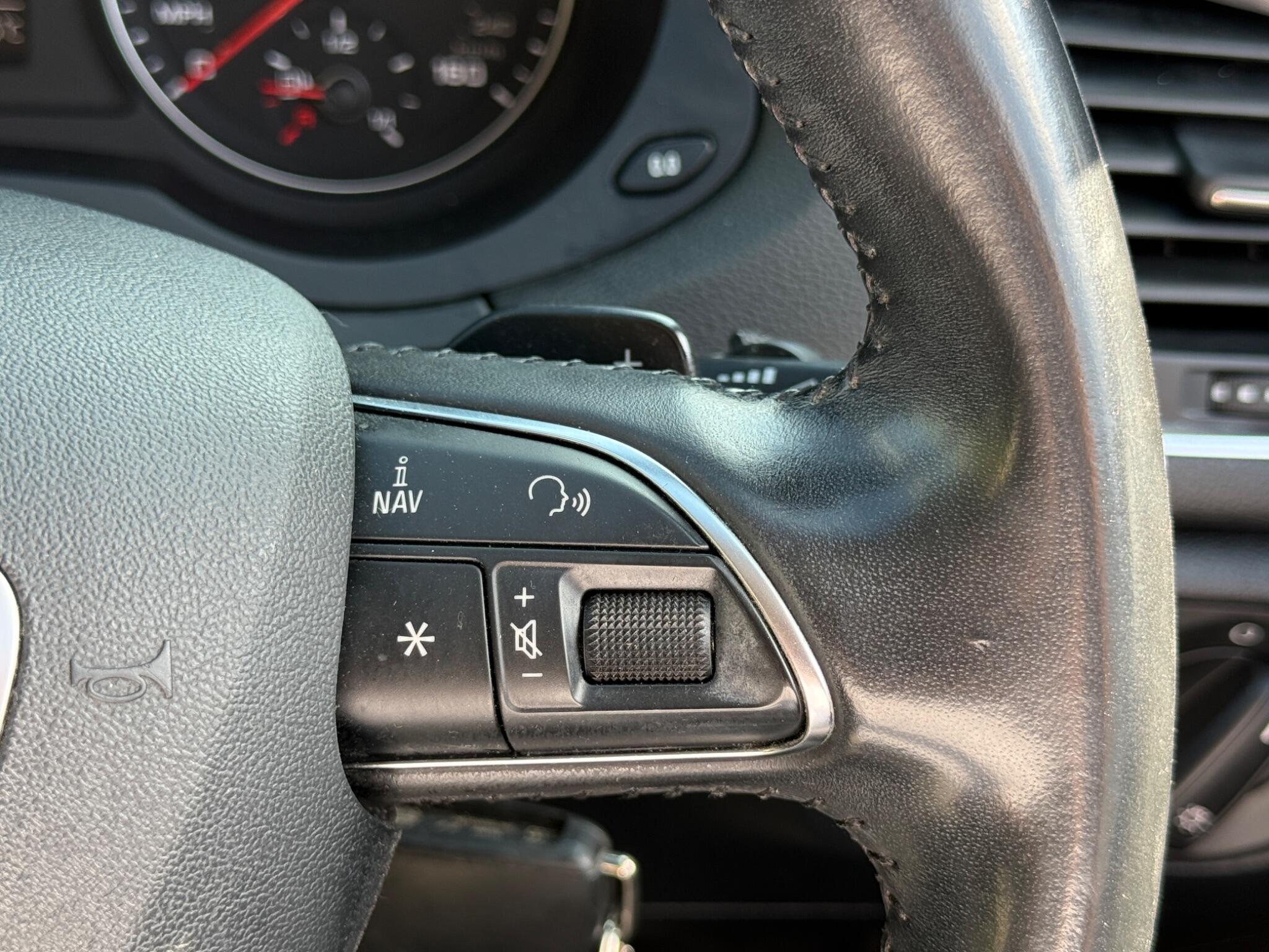 Audi Q3 - Image 71