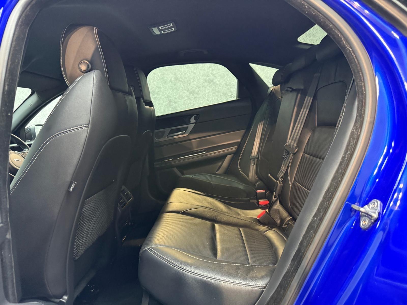 Jaguar XF view 8