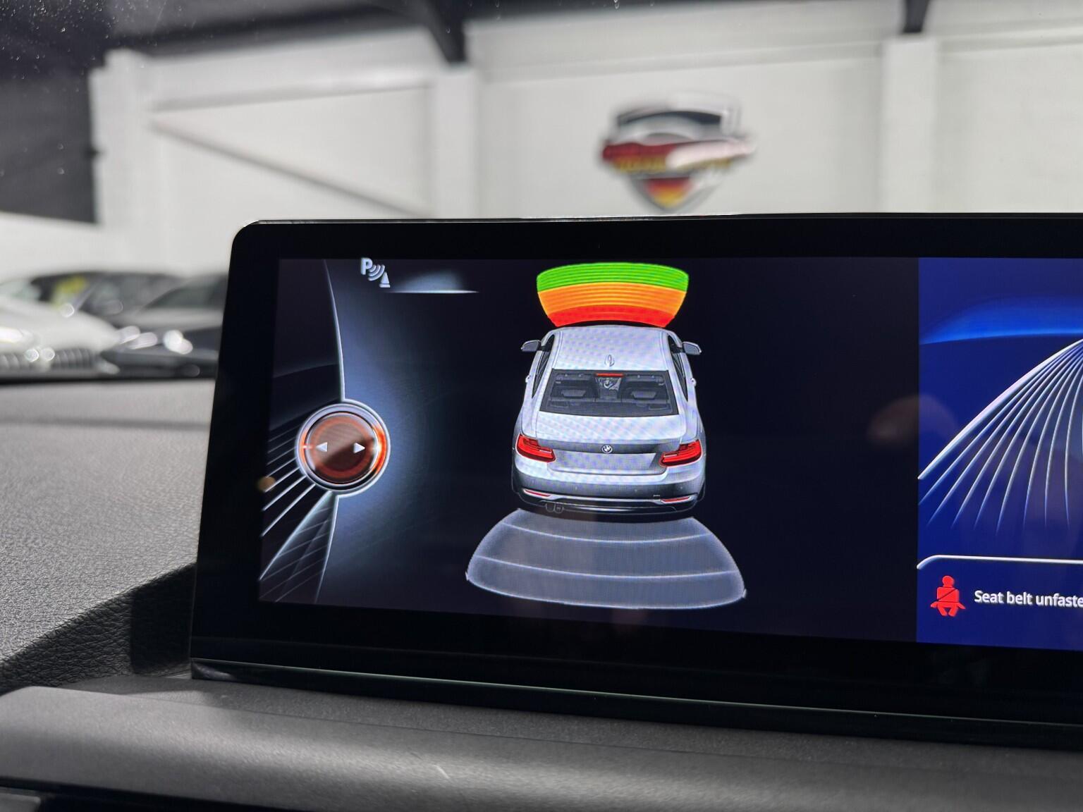 BMW 2 Series view 32