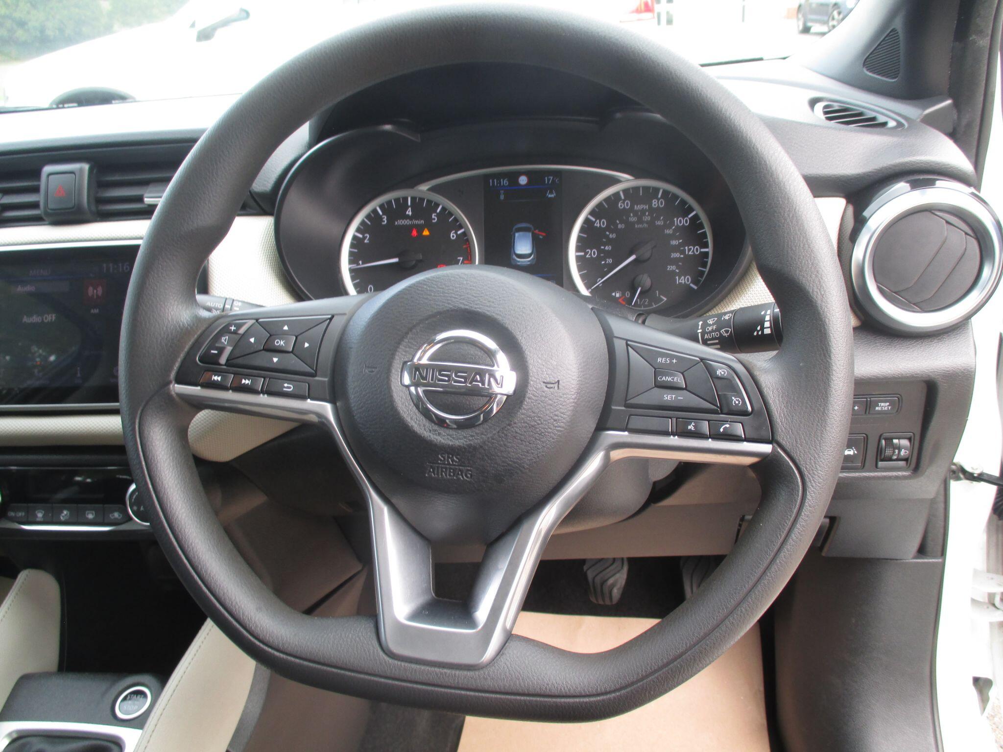 Nissan Micra view 35