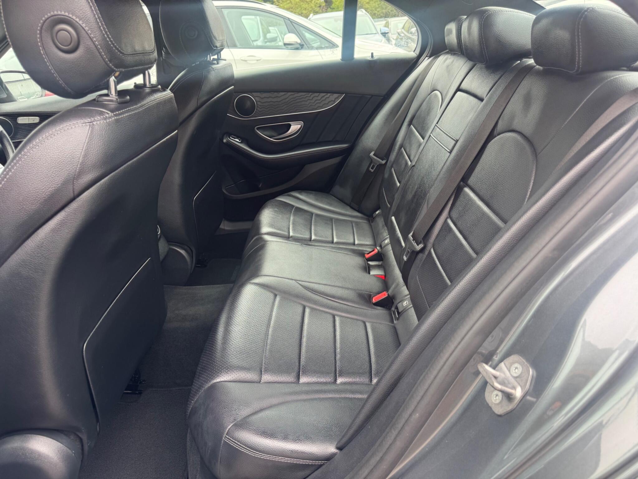 Mercedes-Benz C Class view 12