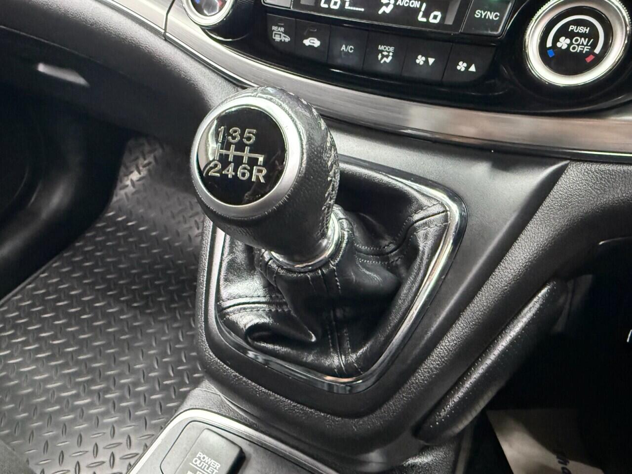 Honda CR-V view 19