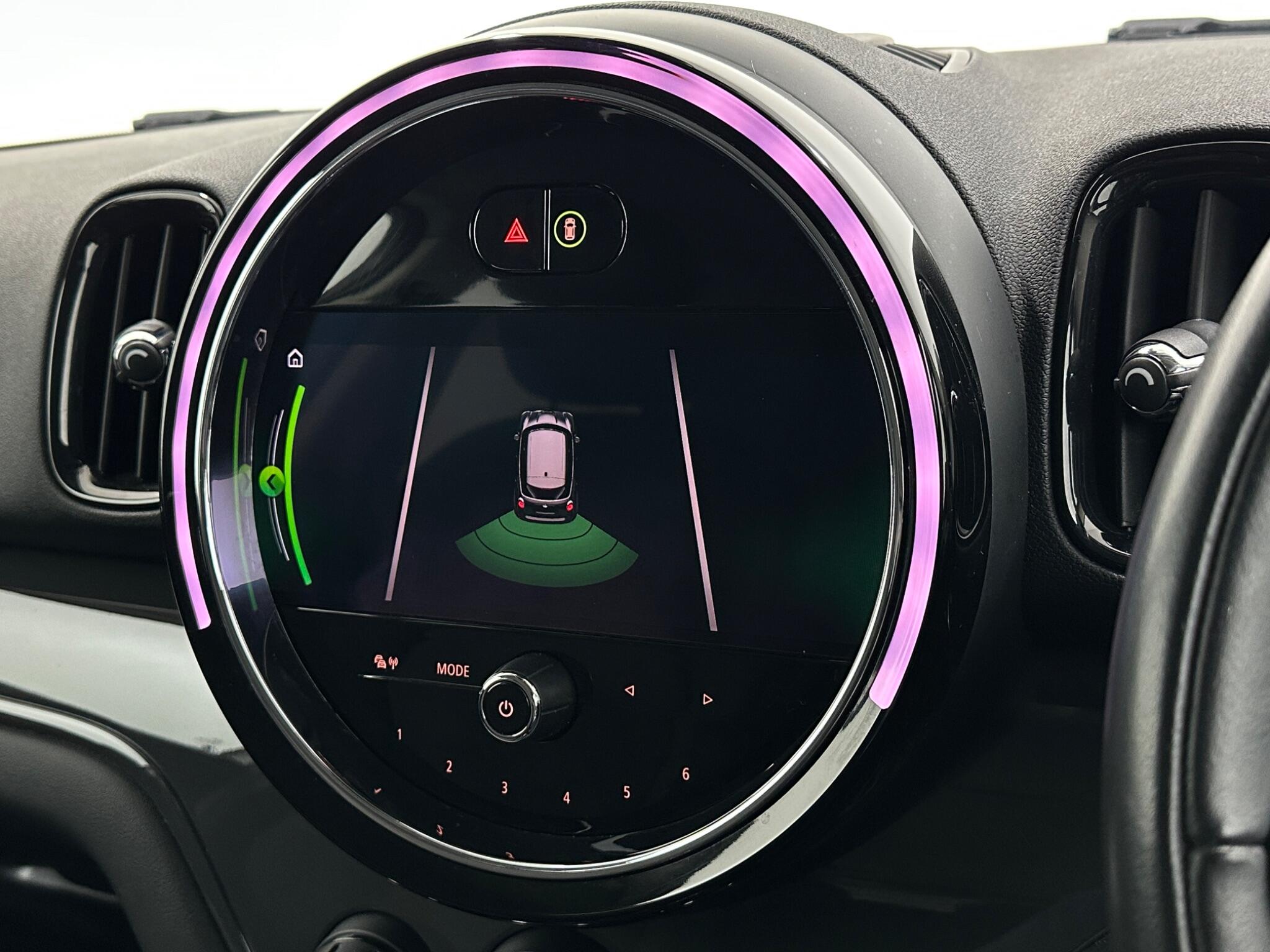 Mini Countryman view 25