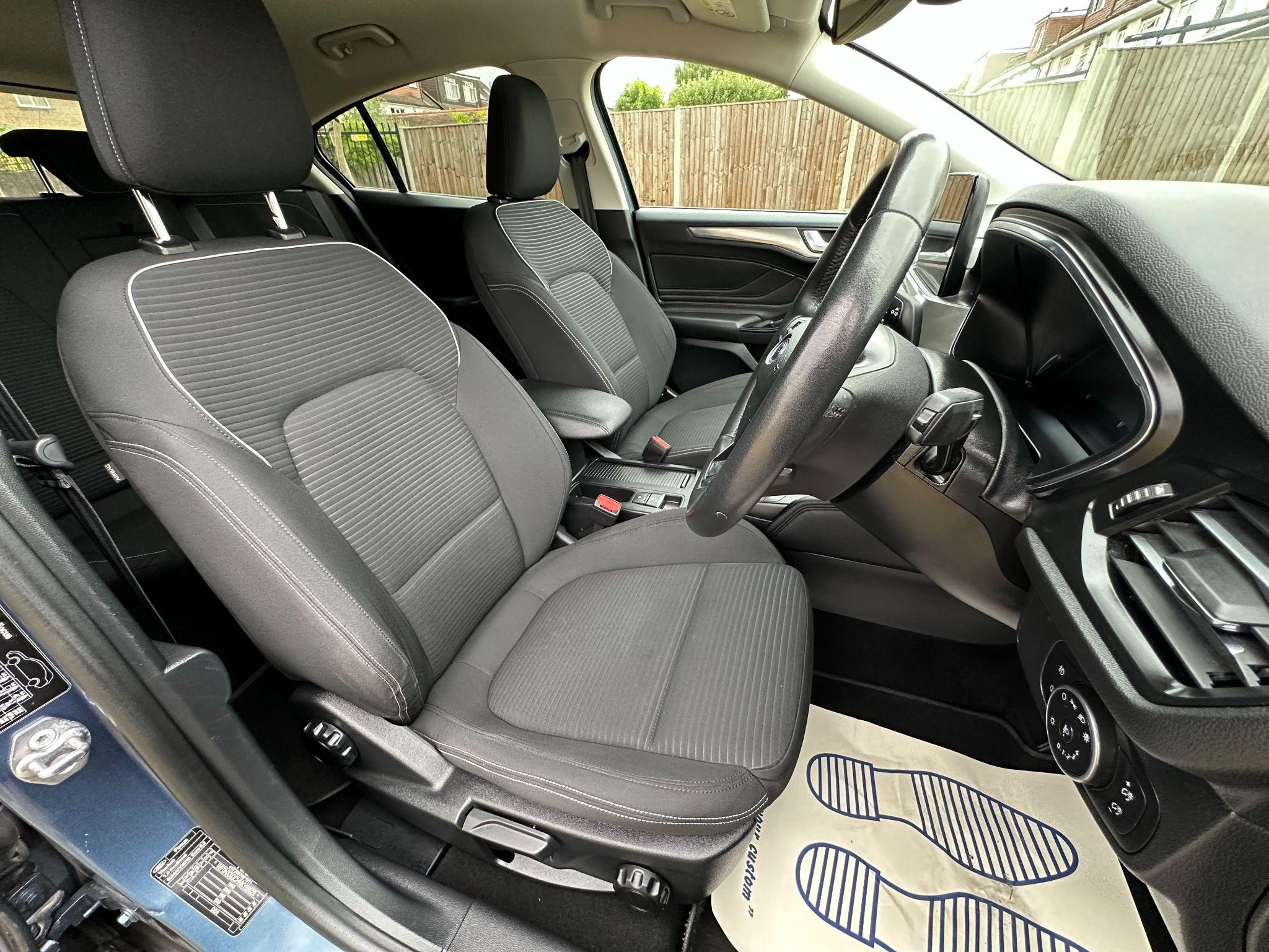 2019 Ford Focus 1.0T EcoBoost Titanium Euro 6 (s/s) 5dr • 38,500 miles image 52