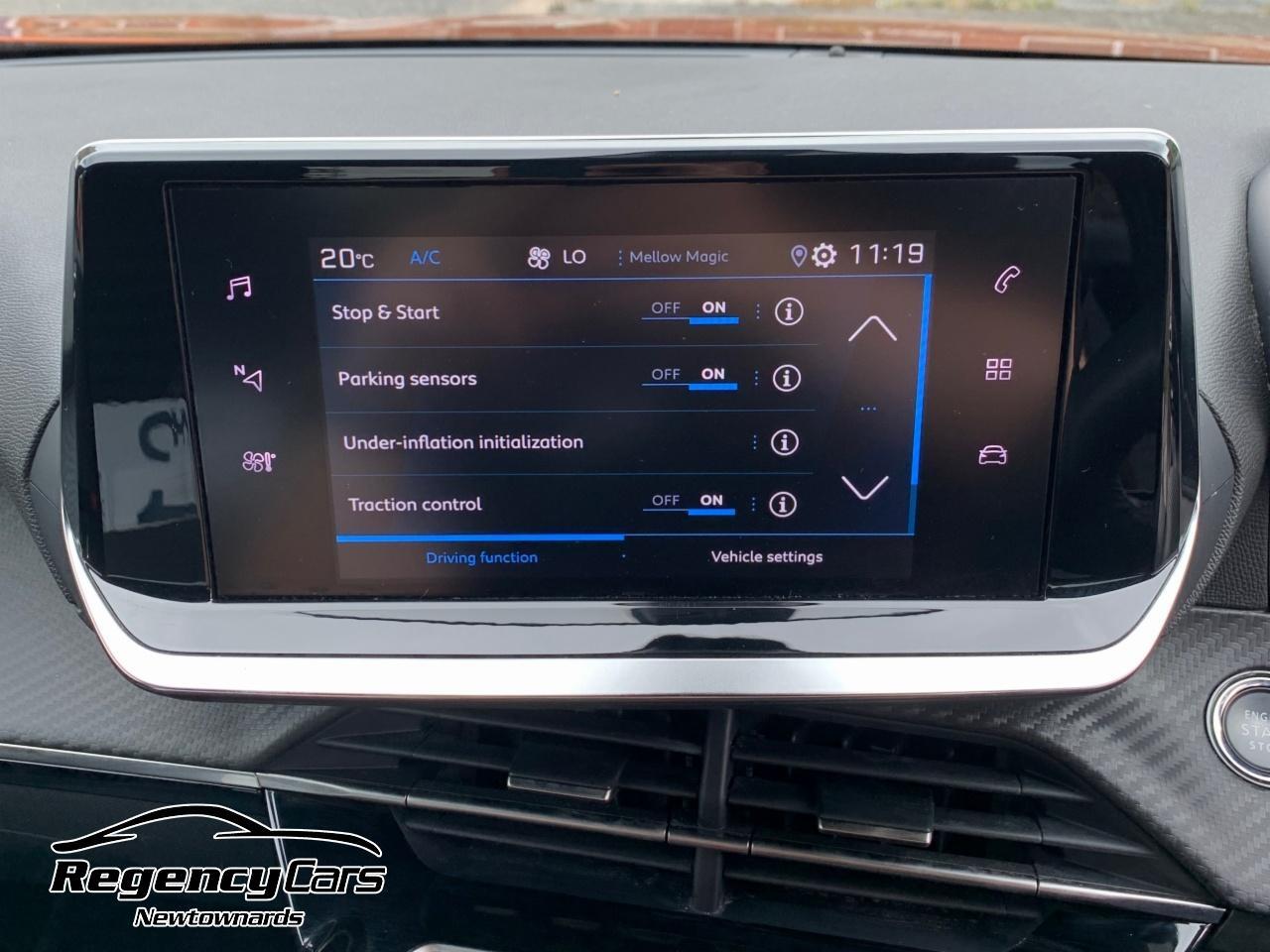 Peugeot 2008 view 30