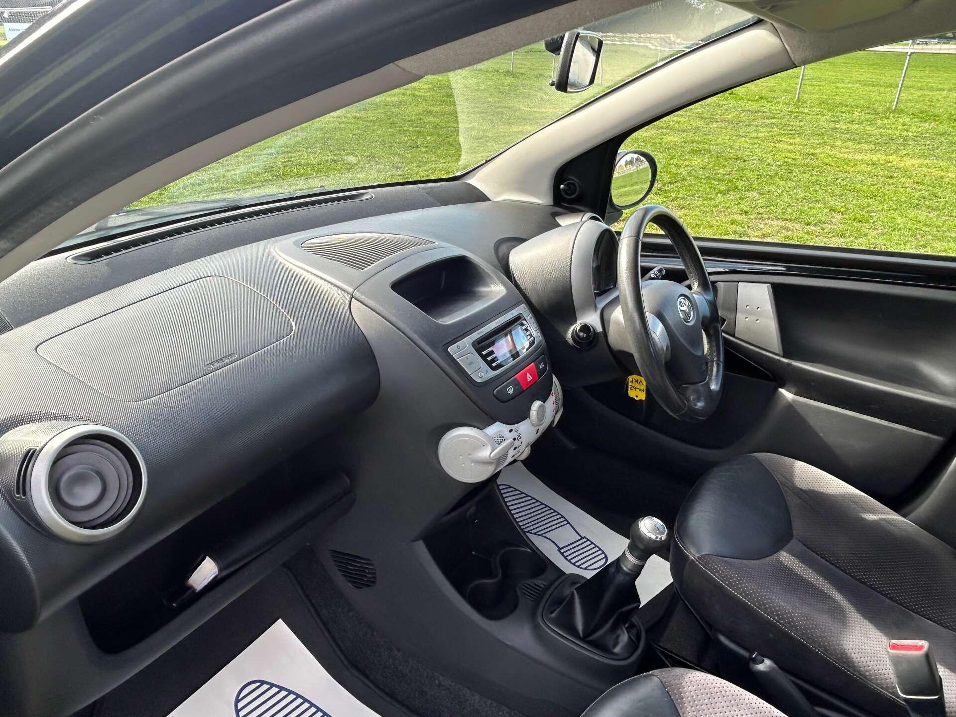 Toyota Aygo view 30