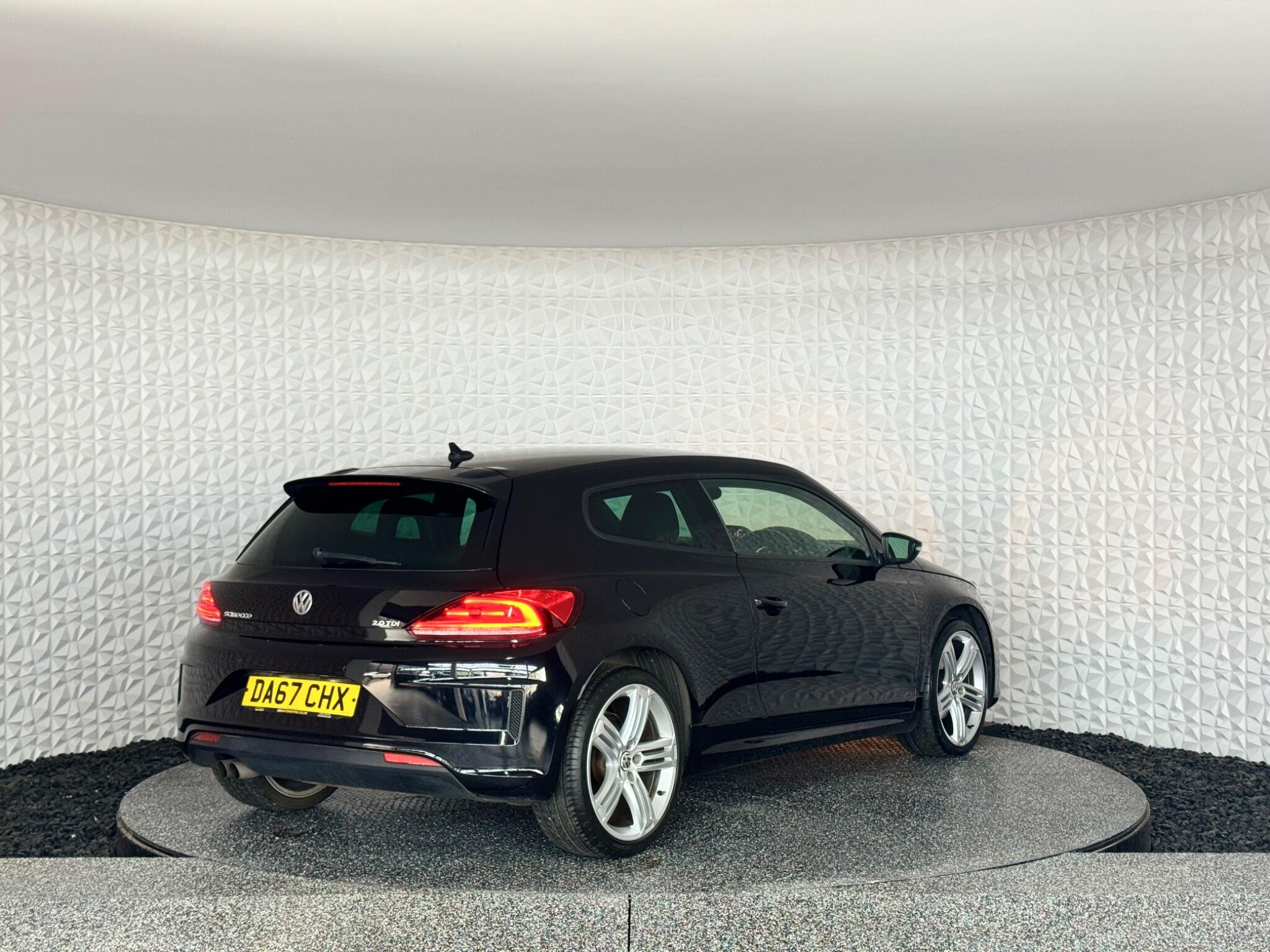 Volkswagen Scirocco view 12