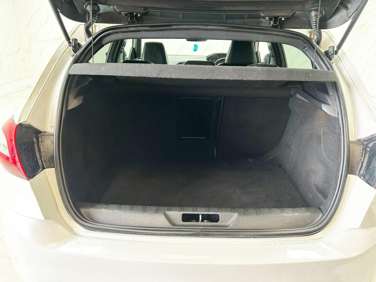 Peugeot 308 view 23