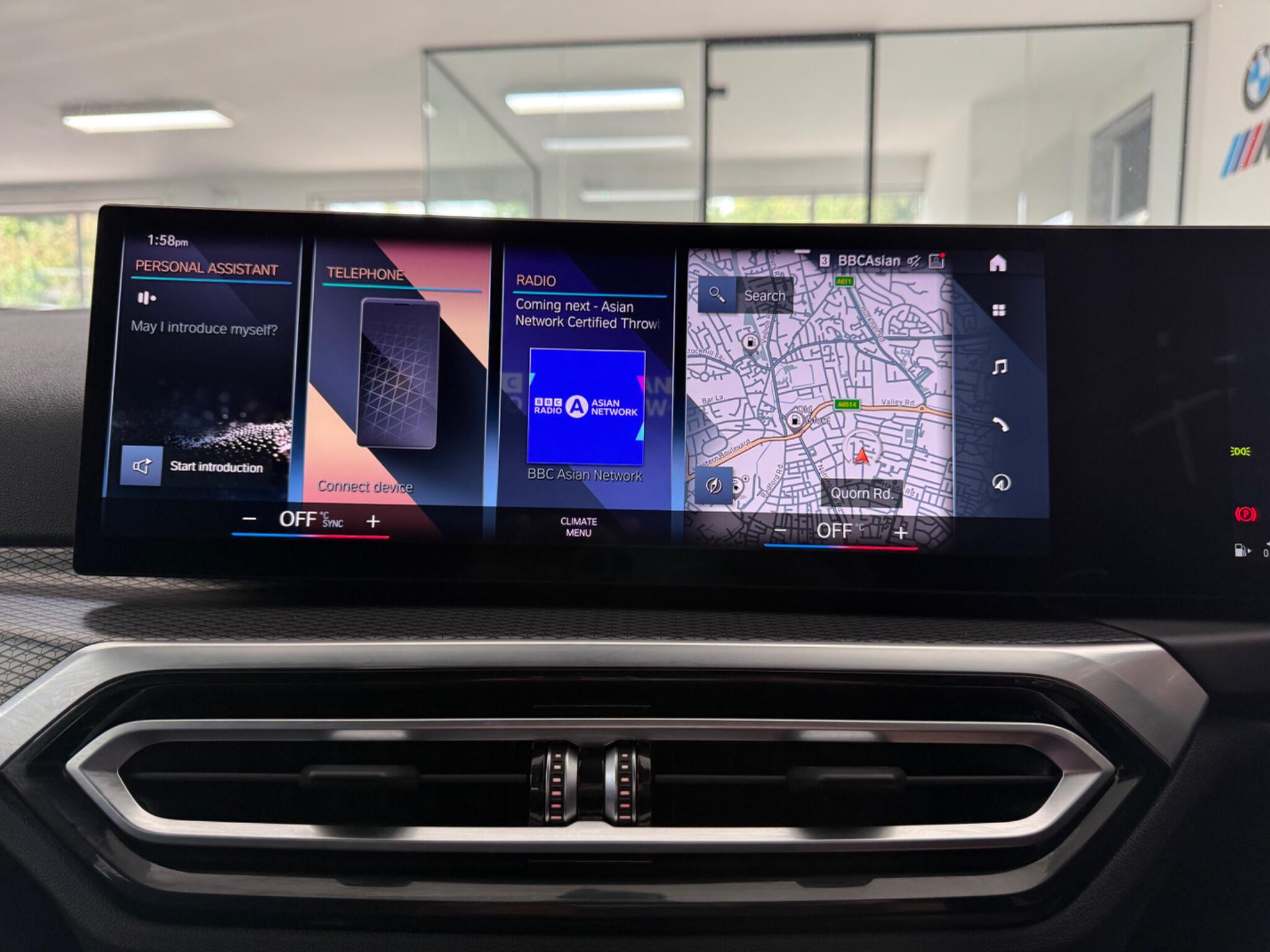 BMW 3 Series view 24