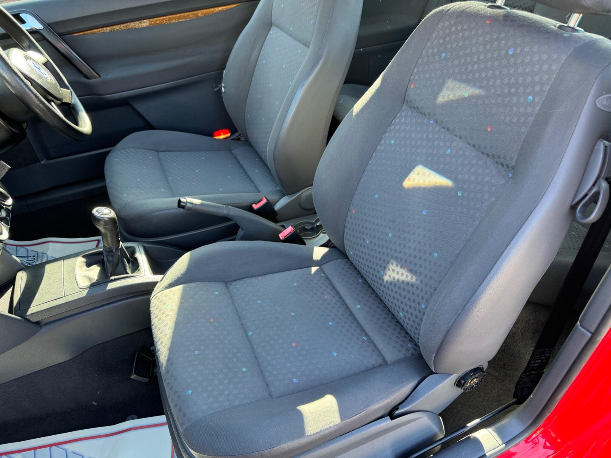 Volkswagen Polo view 24