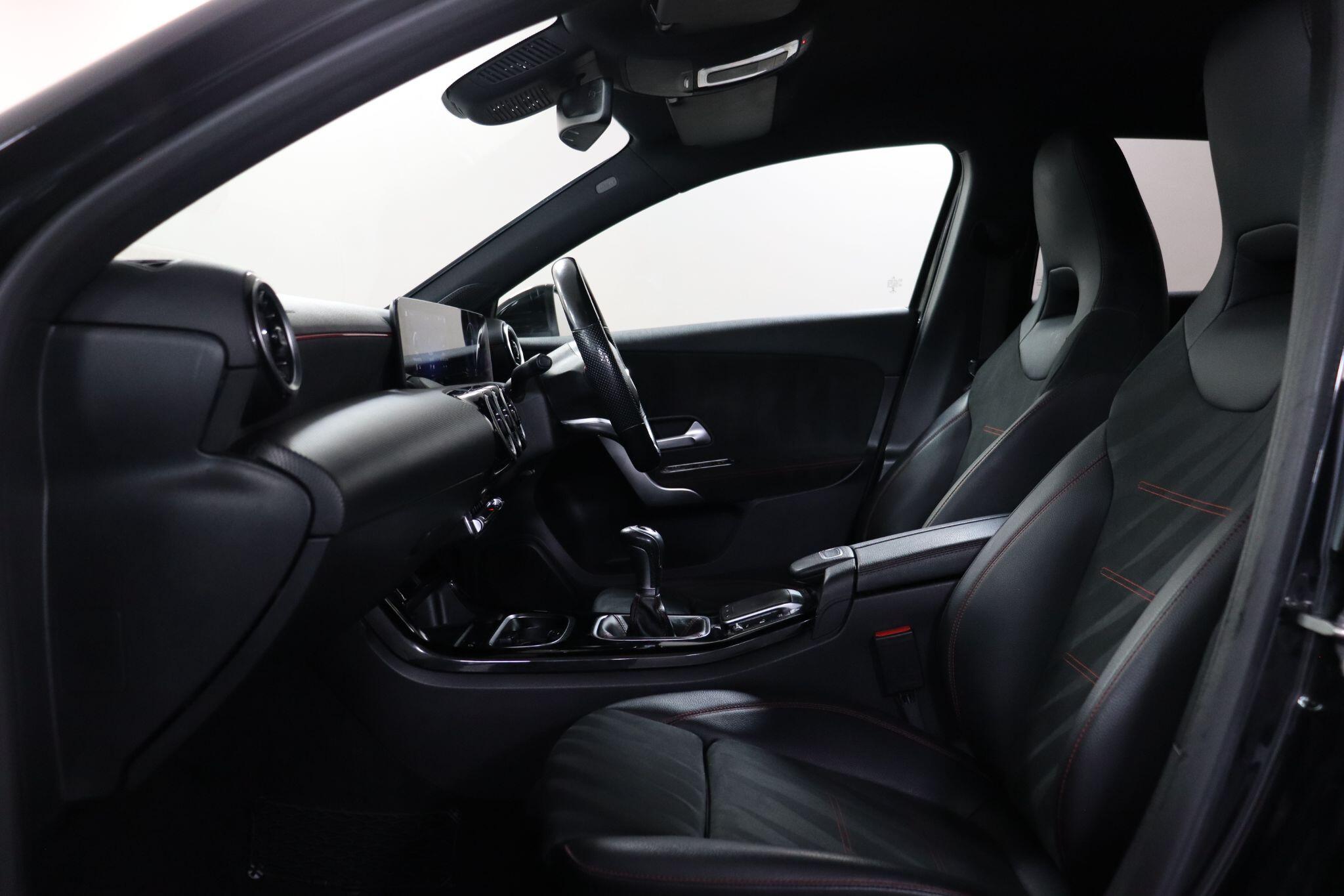 Mercedes-Benz A-Class view 43