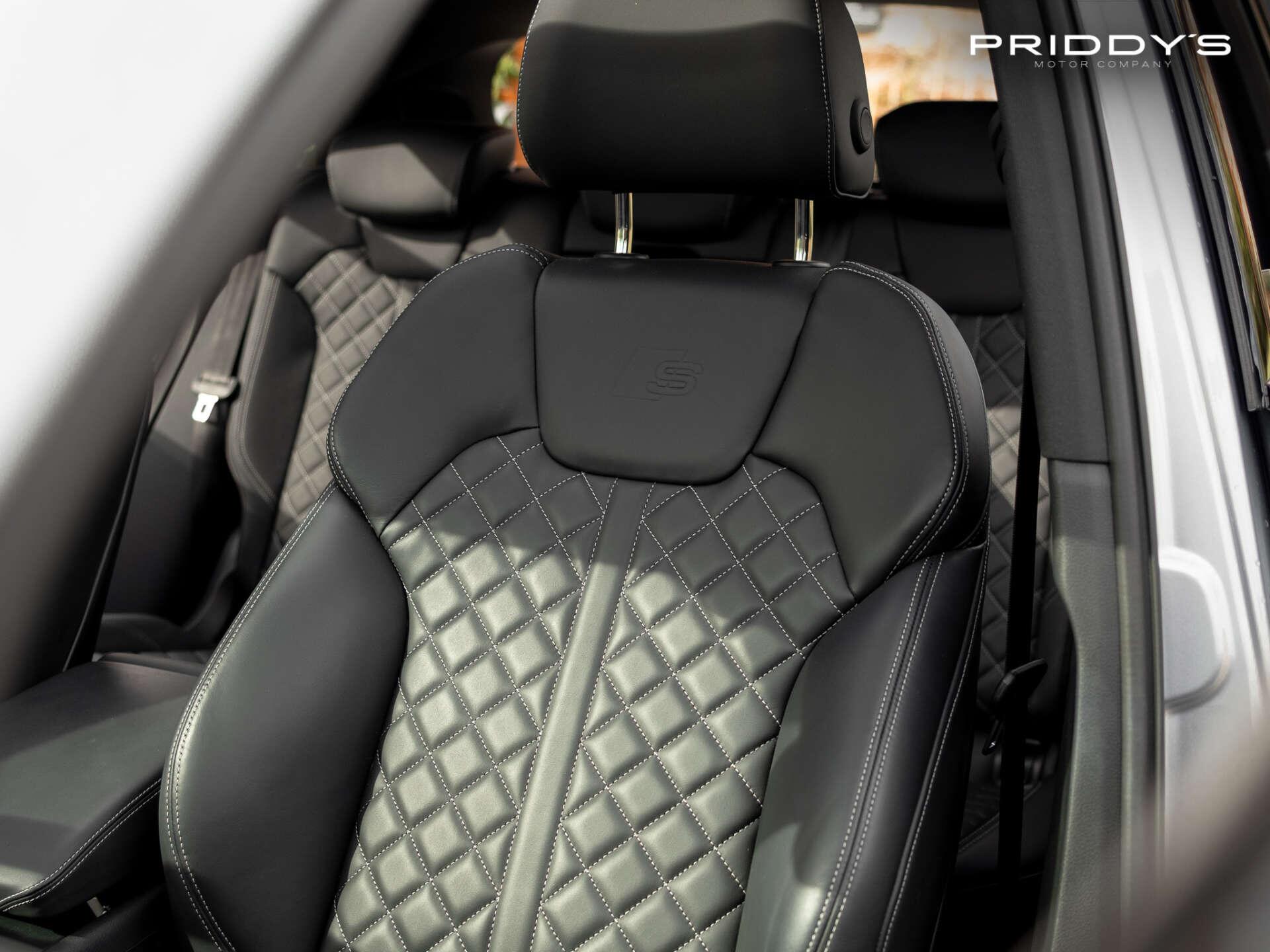 Audi Q5 view 20