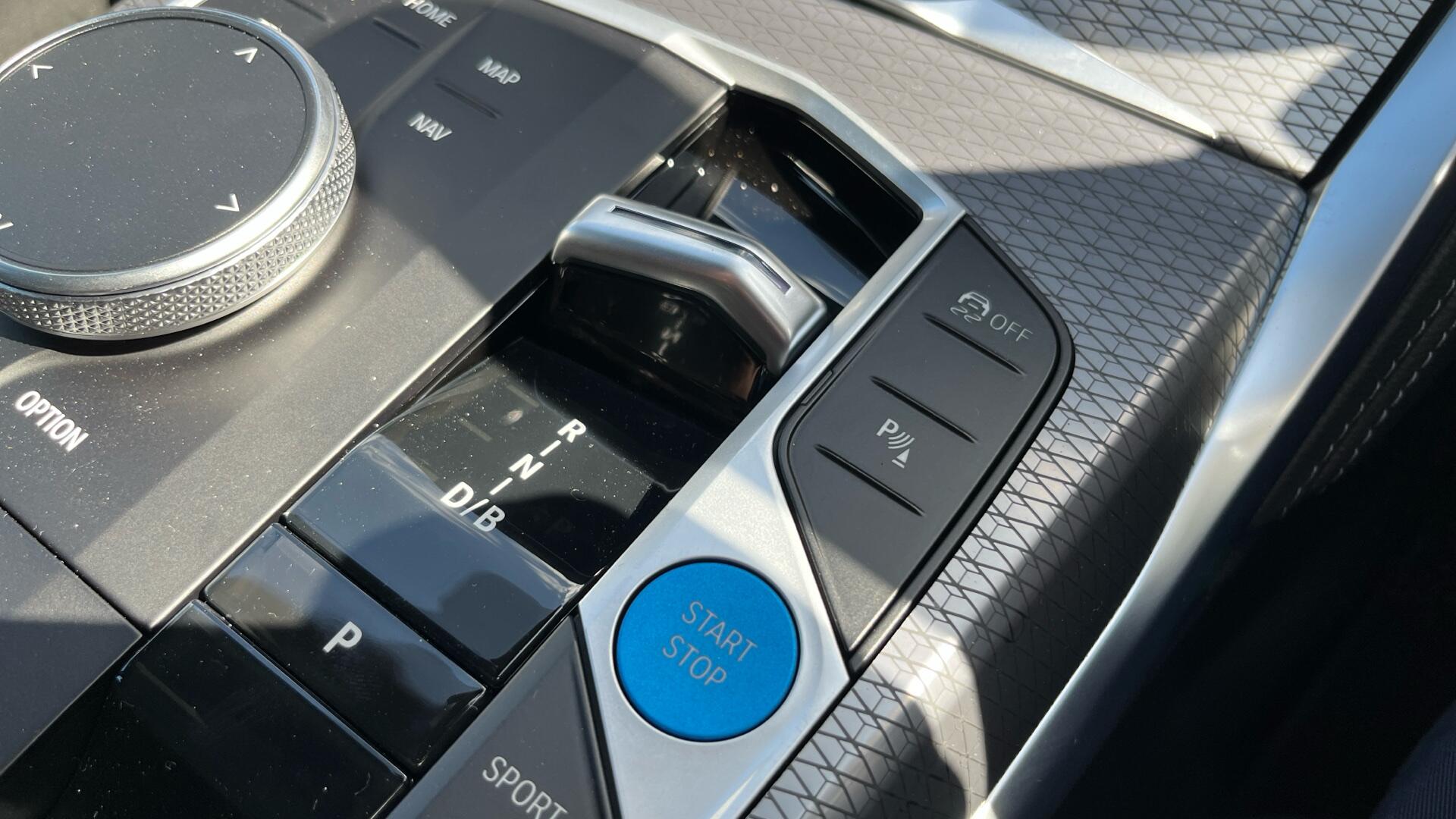 BMW i4 view 47