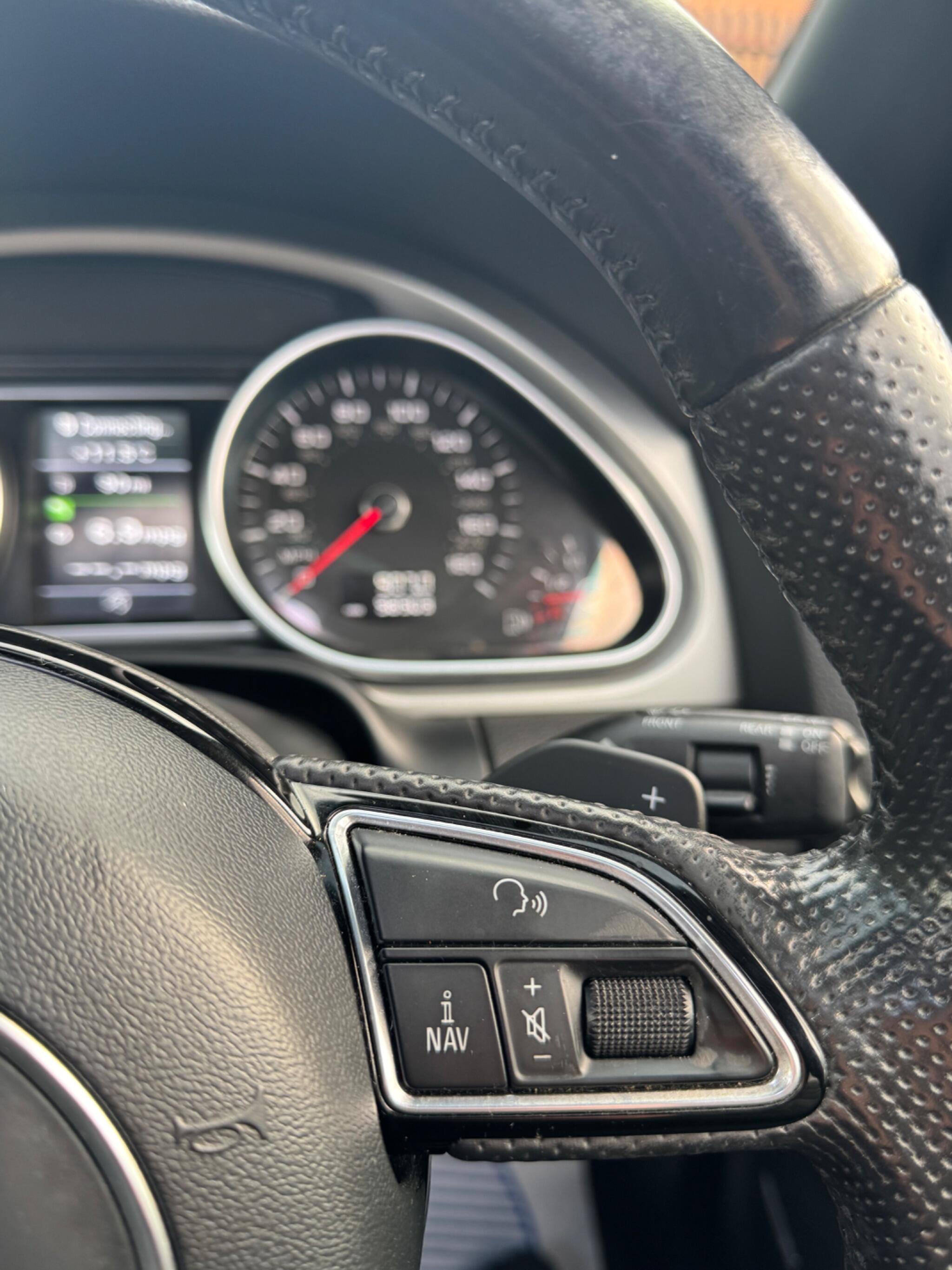 2014 Audi Q7 3.0 TDI V6 S line Sport Edition Tiptronic quattro Euro 5 (s/s) 5dr image 63