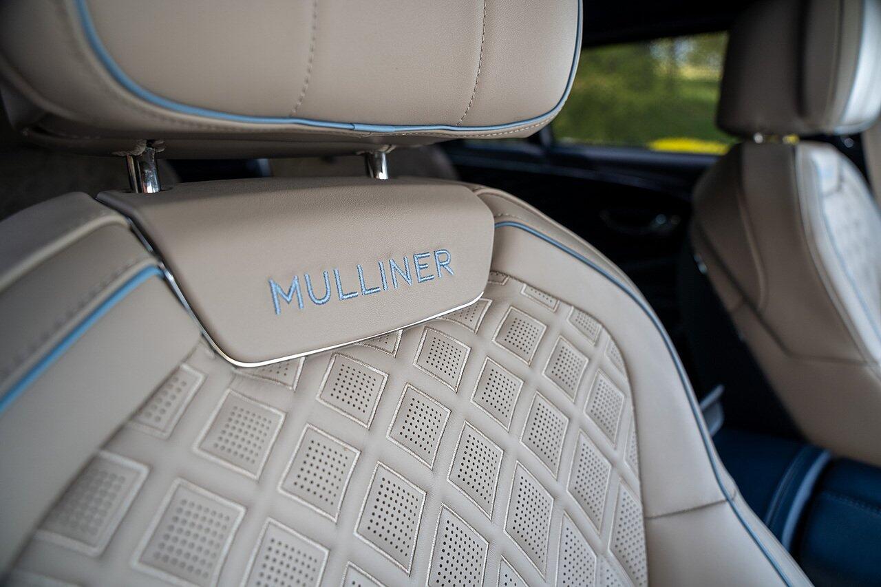 Bentley Flying Spur view 44