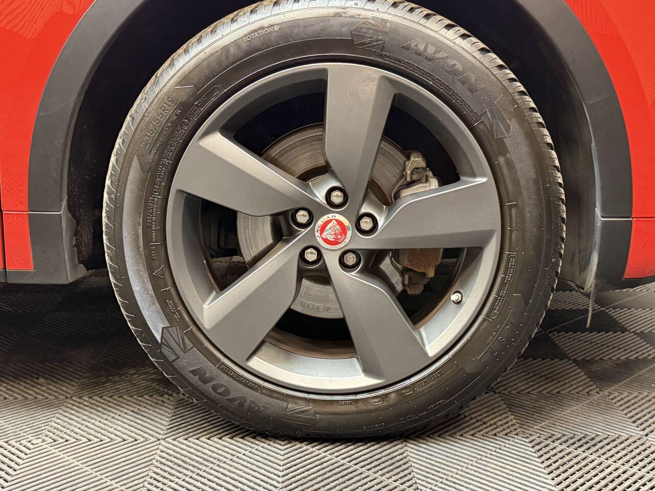 Jaguar E-Pace view 9