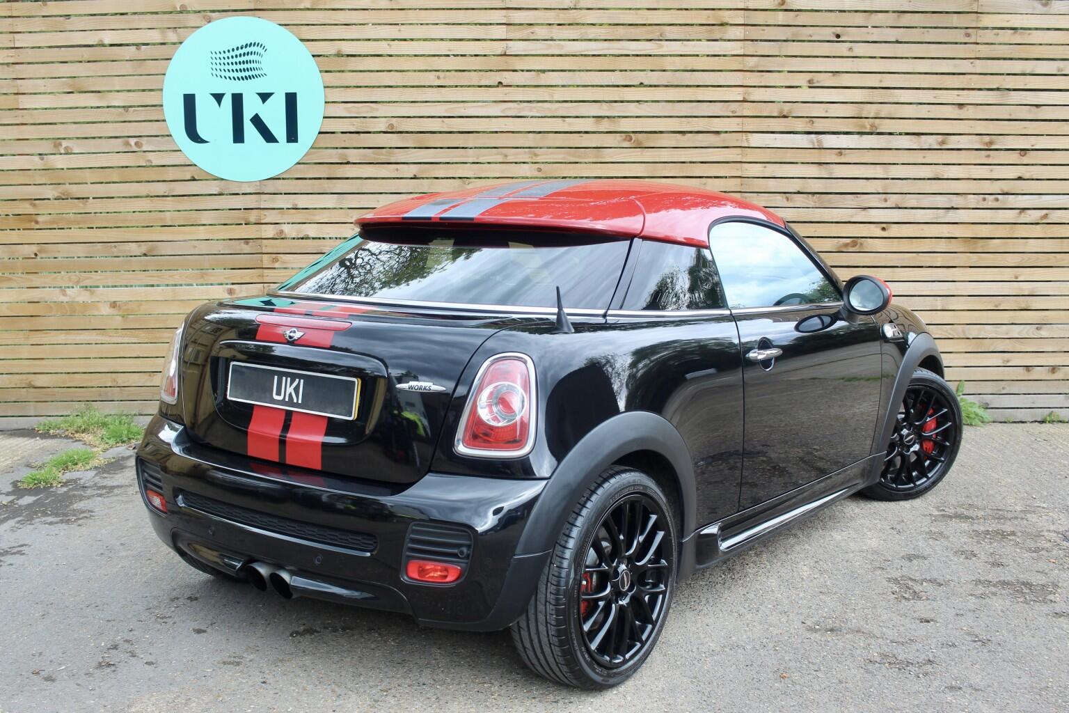 MINI Coupe view 2