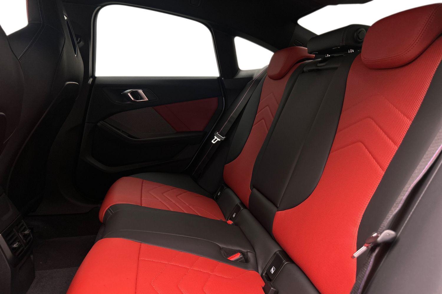 BMW 2 Series view 12