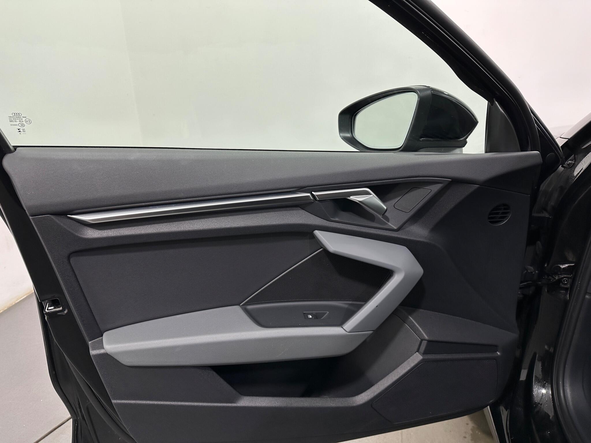 Audi A3 view 37