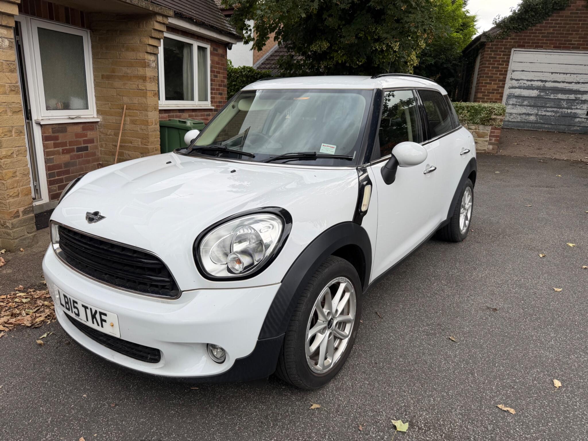 2015 Mini Countryman in White for sale