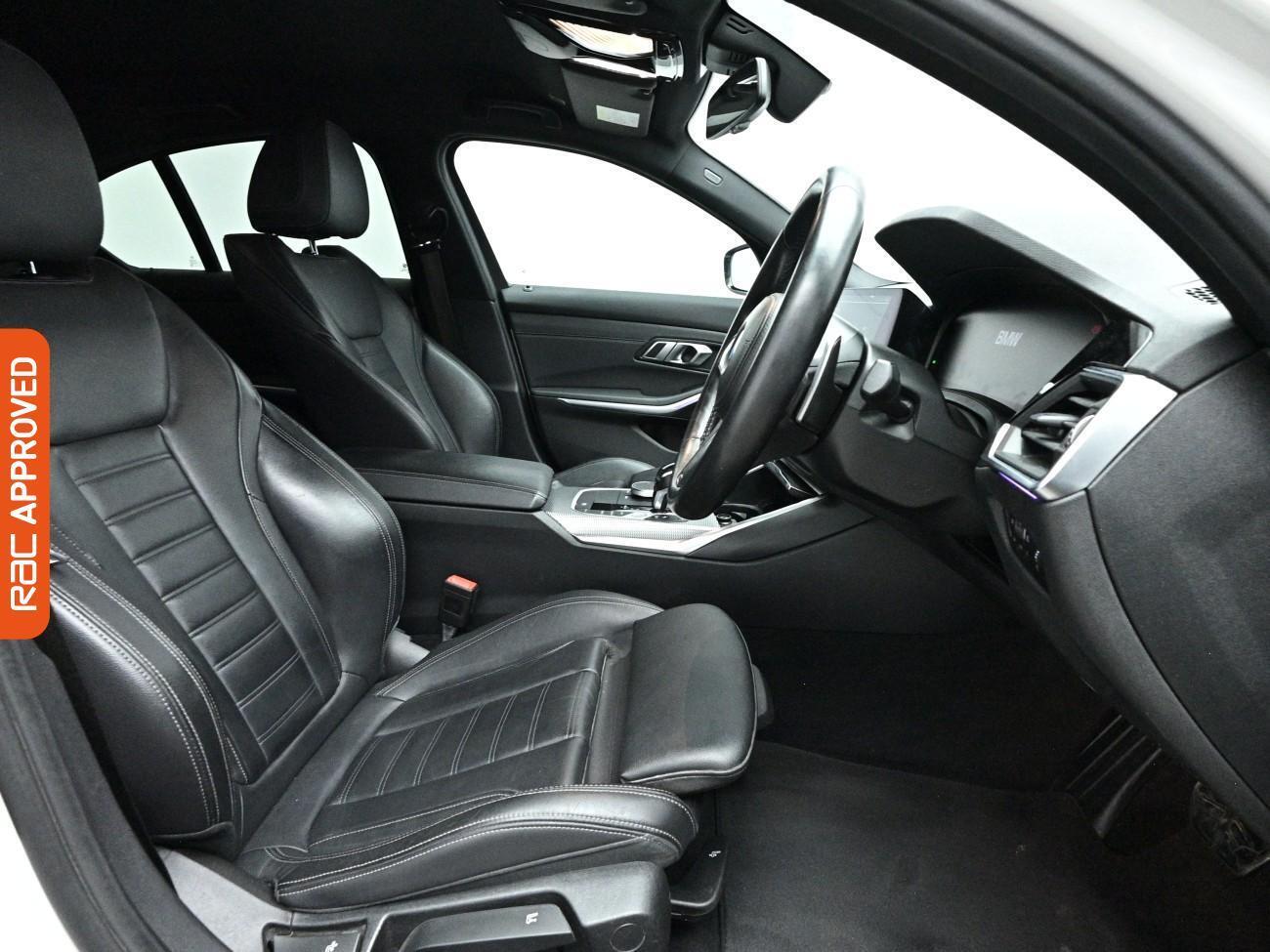 BMW 3 Series view 12