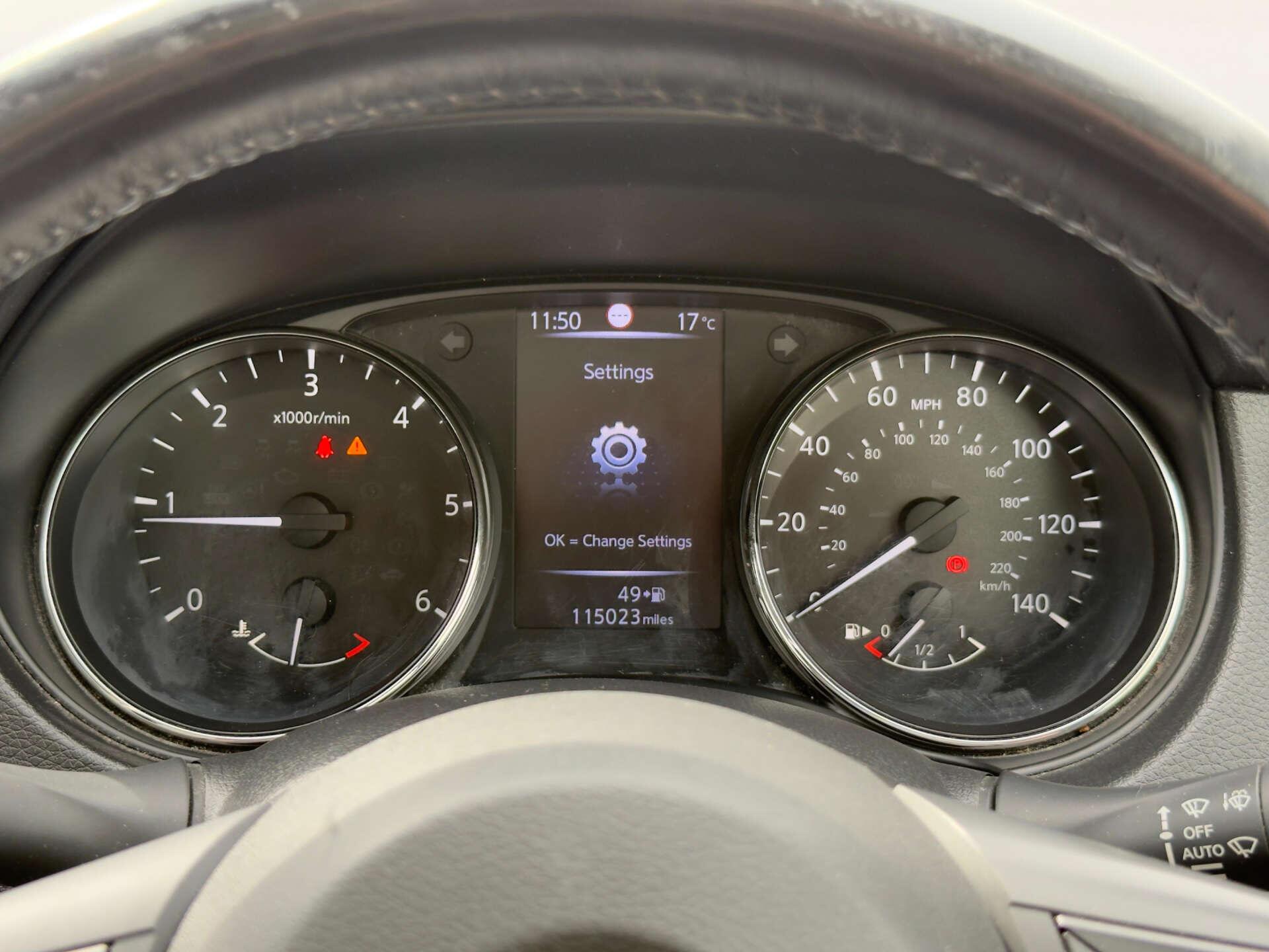 Nissan X-Trail view 45