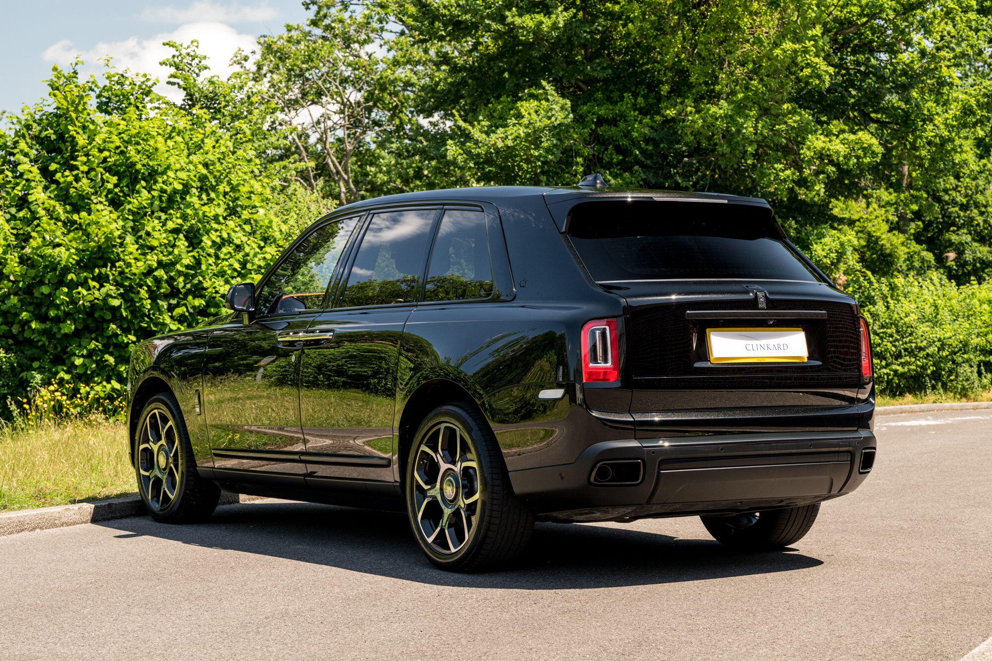 Rolls-Royce Cullinan view 2