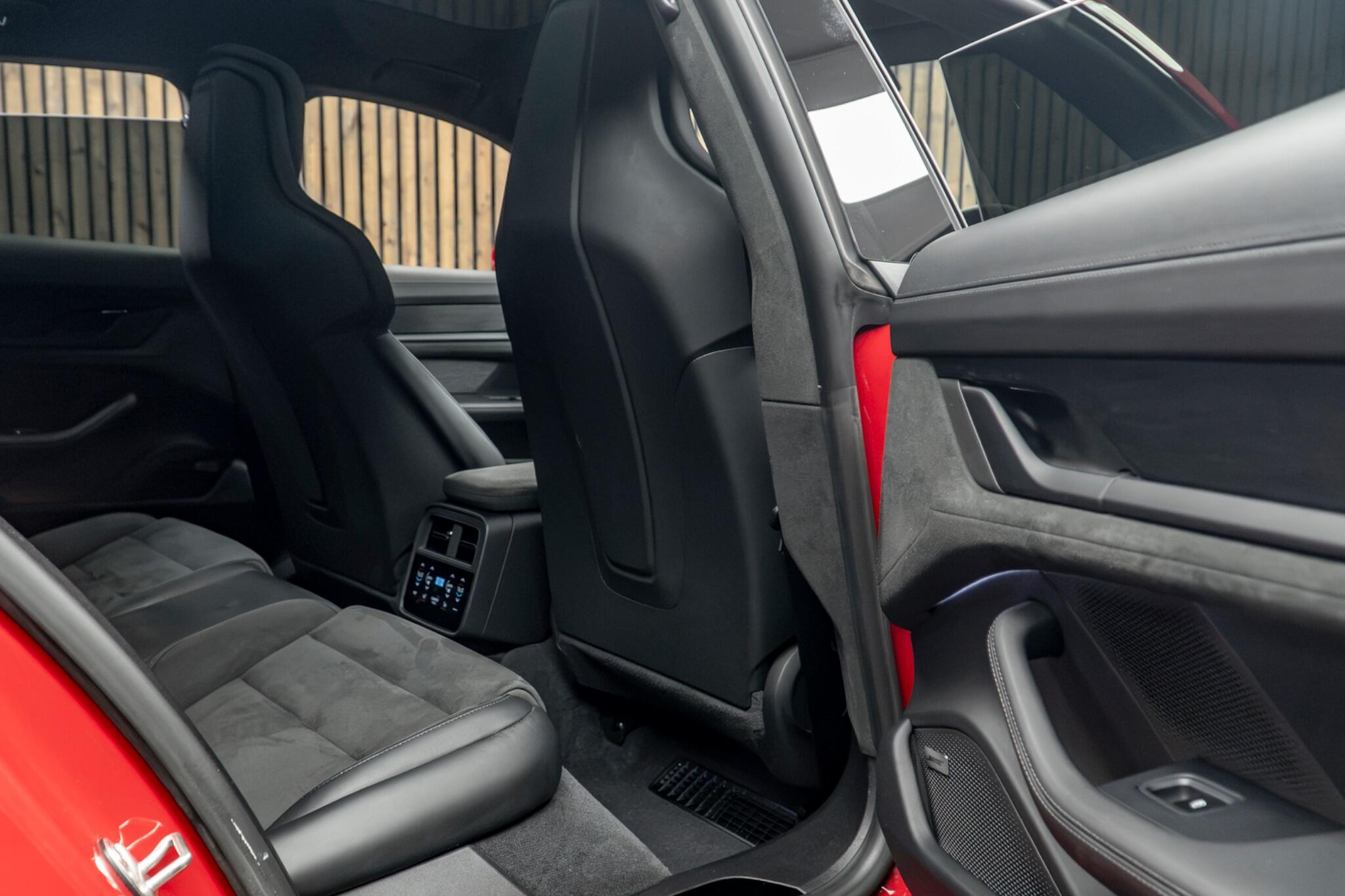 Porsche Taycan view 44