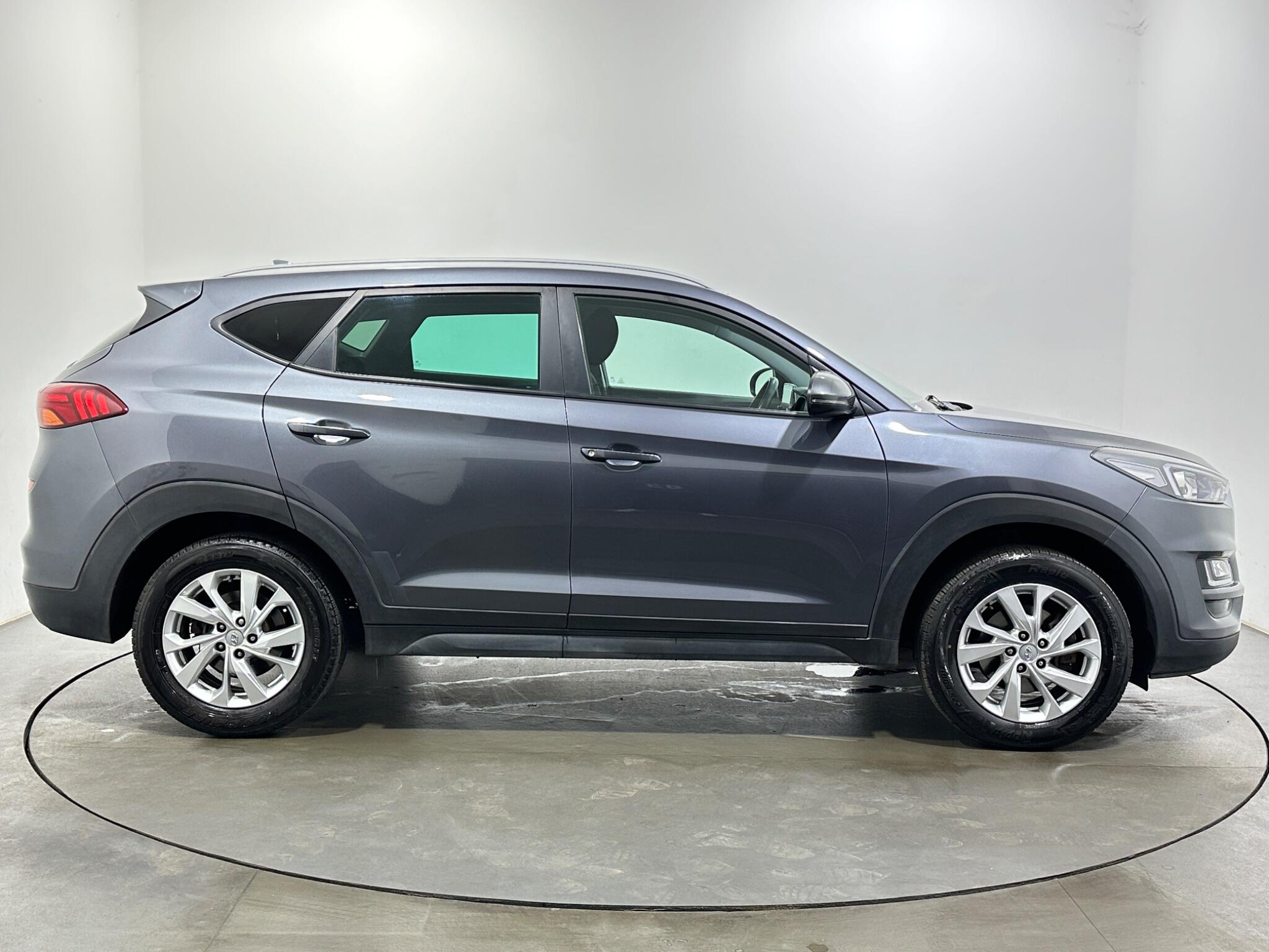 Hyundai Tucson view 9