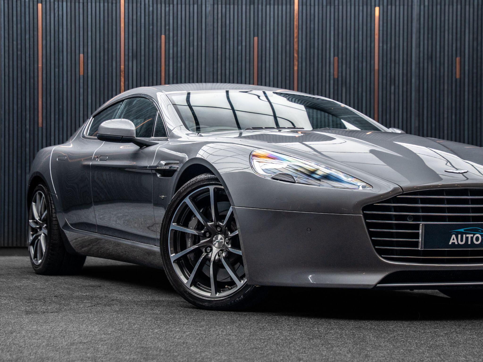 Aston Martin Rapide view 7