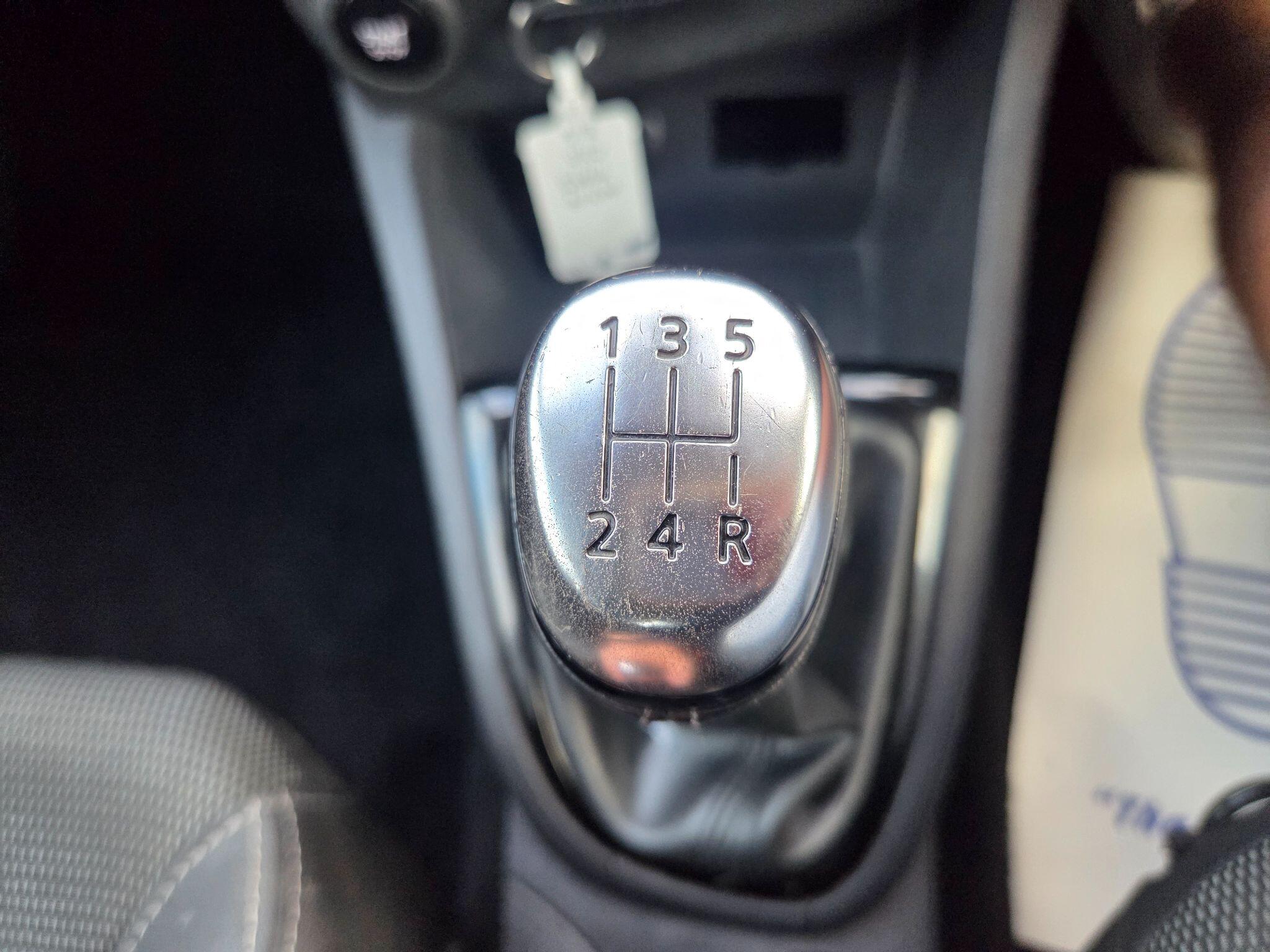 Renault Clio view 10
