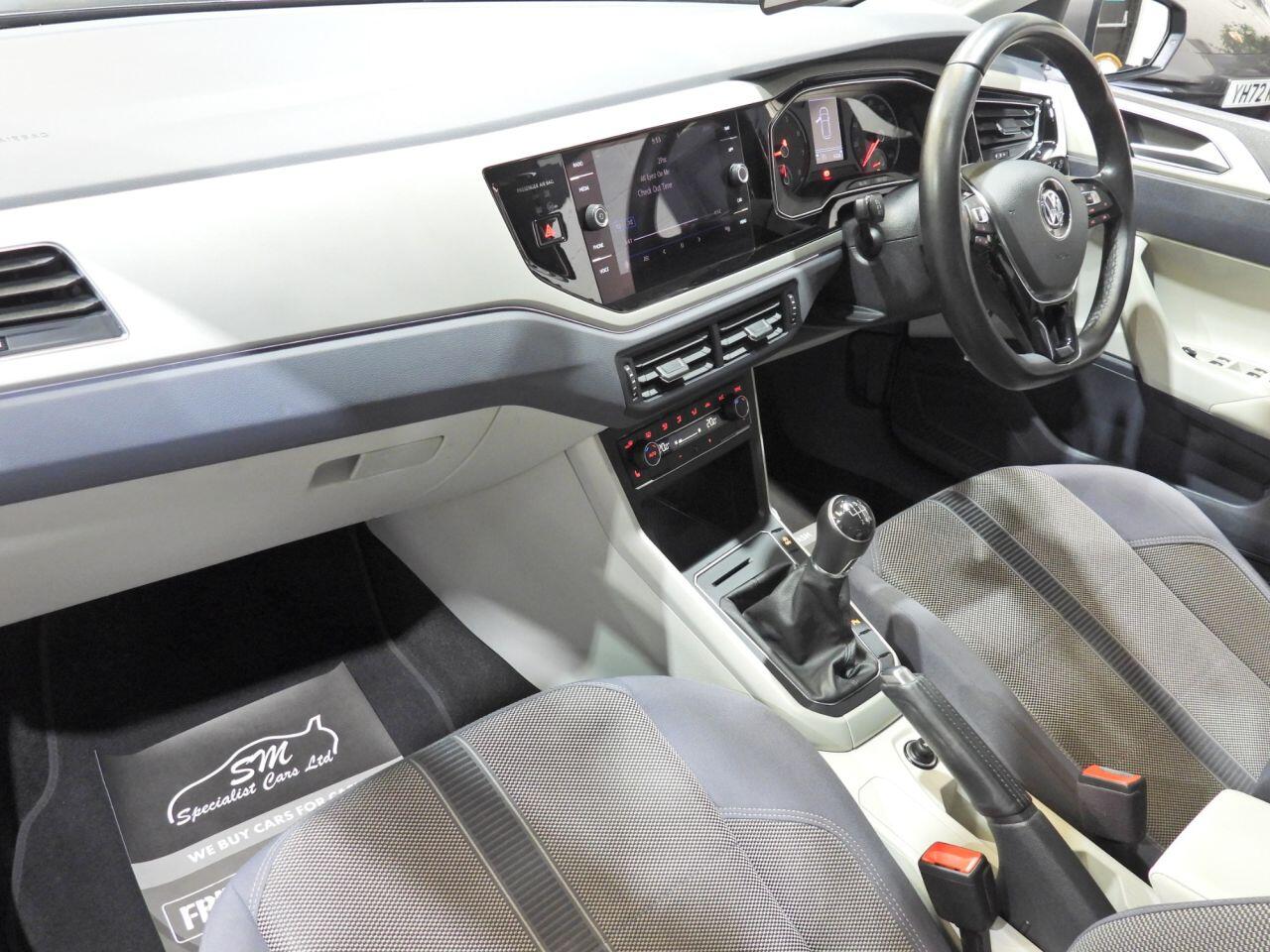Volkswagen Polo view 19