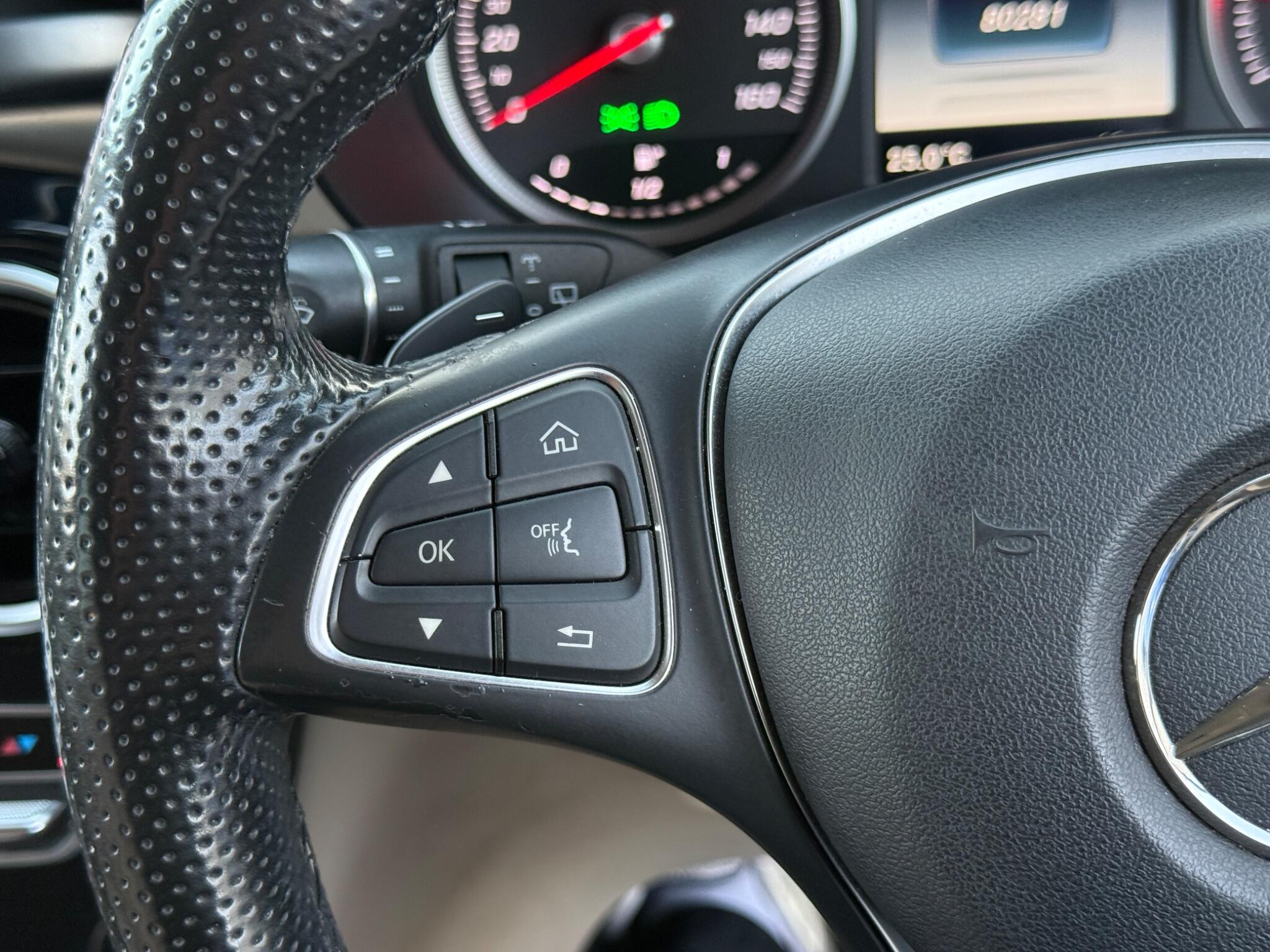 Mercedes-Benz GLC - Image 62
