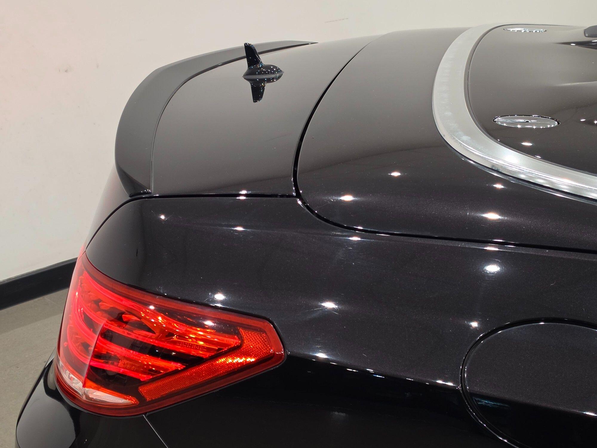 Mercedes-Benz E-Class view 77