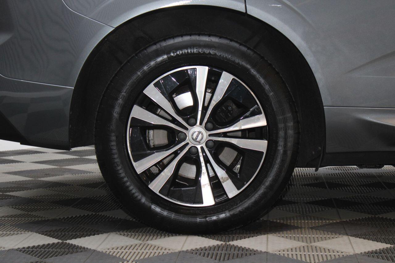 Volvo XC60 view 12
