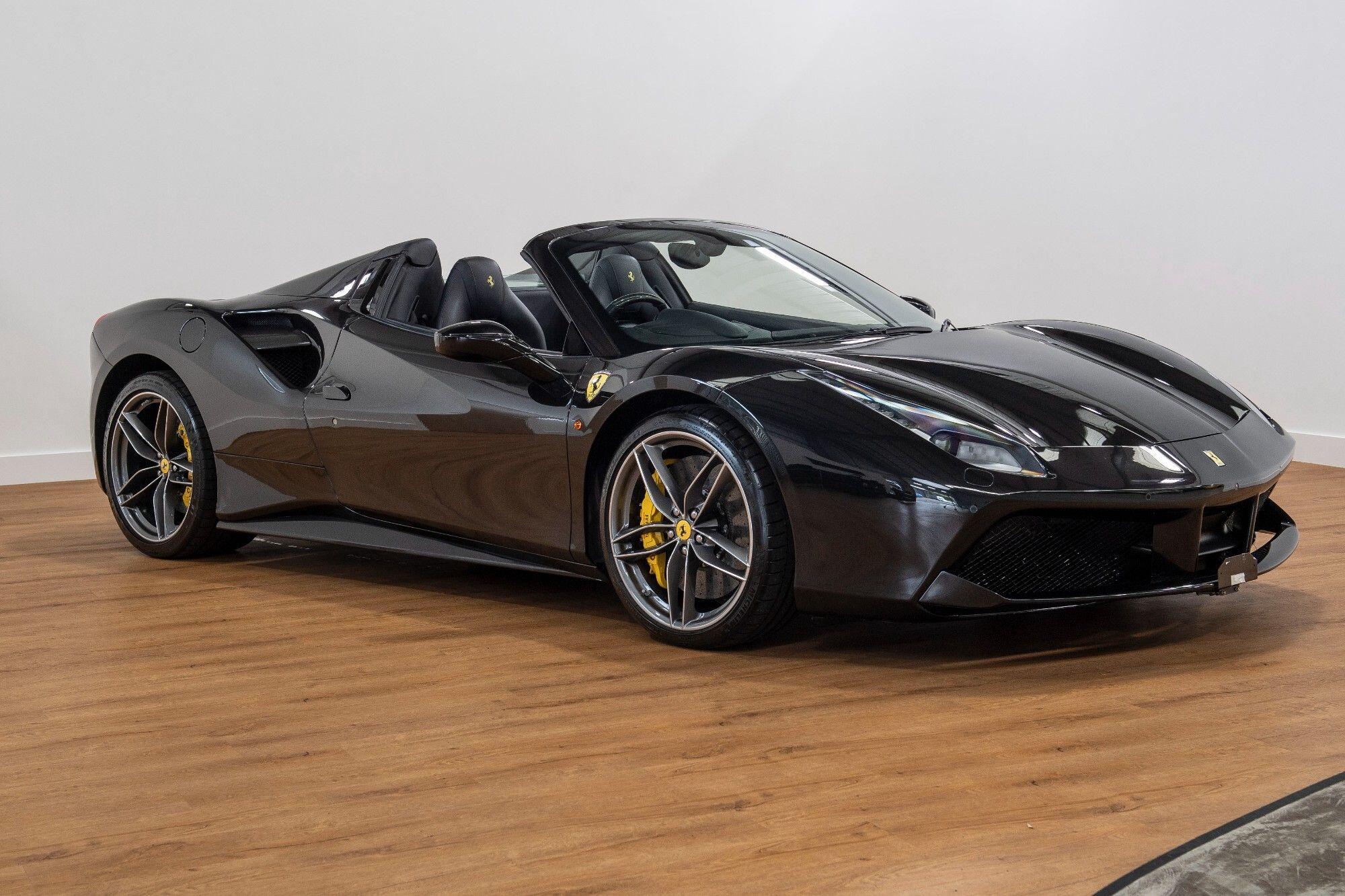 Ferrari 488 main image