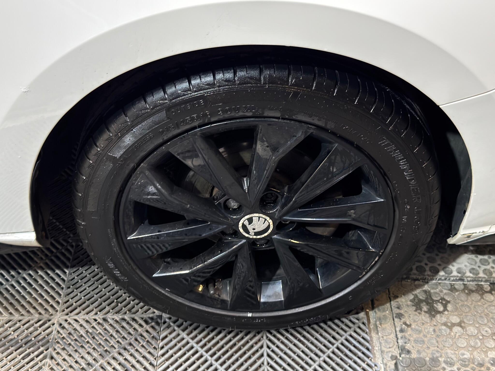 Skoda Fabia view 70