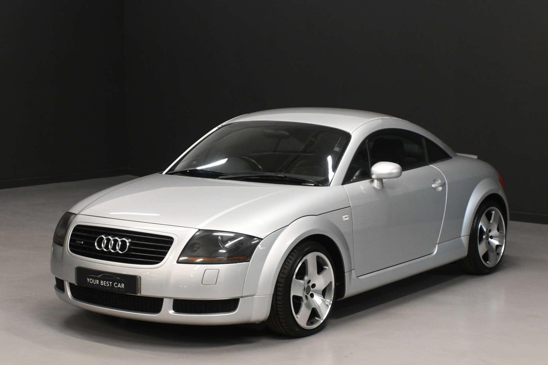 Audi TT view 13