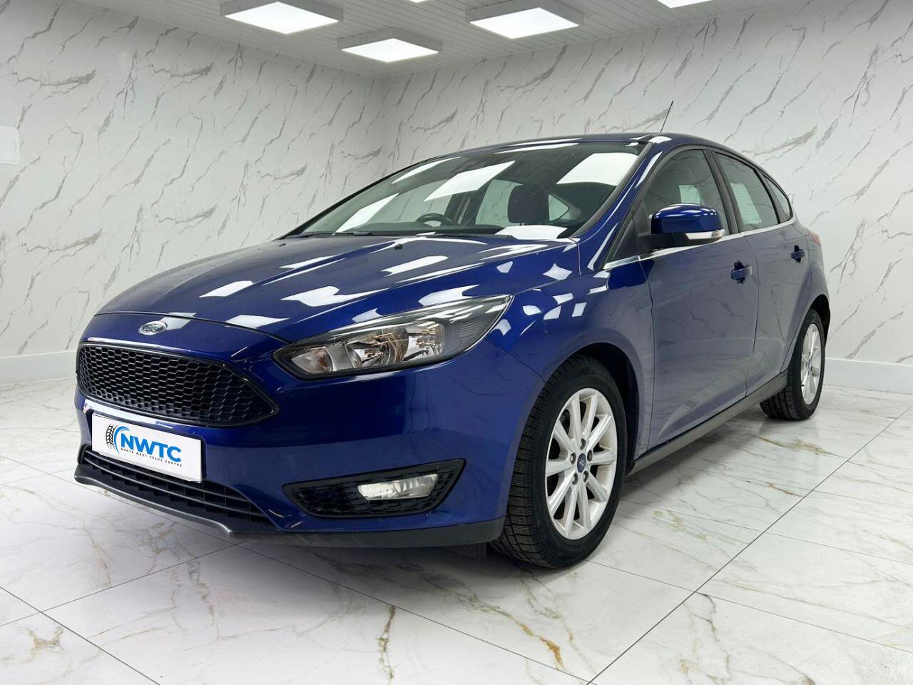 Ford Focus view 5
