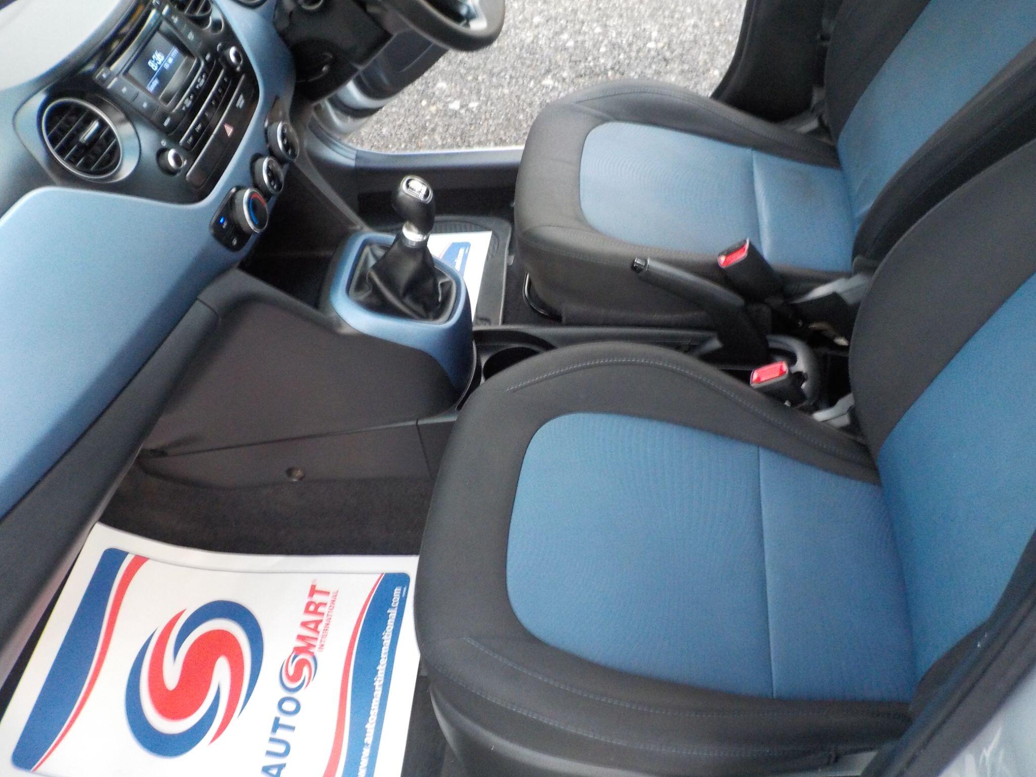 Hyundai i10 1.2 SE Euro 5 5dr