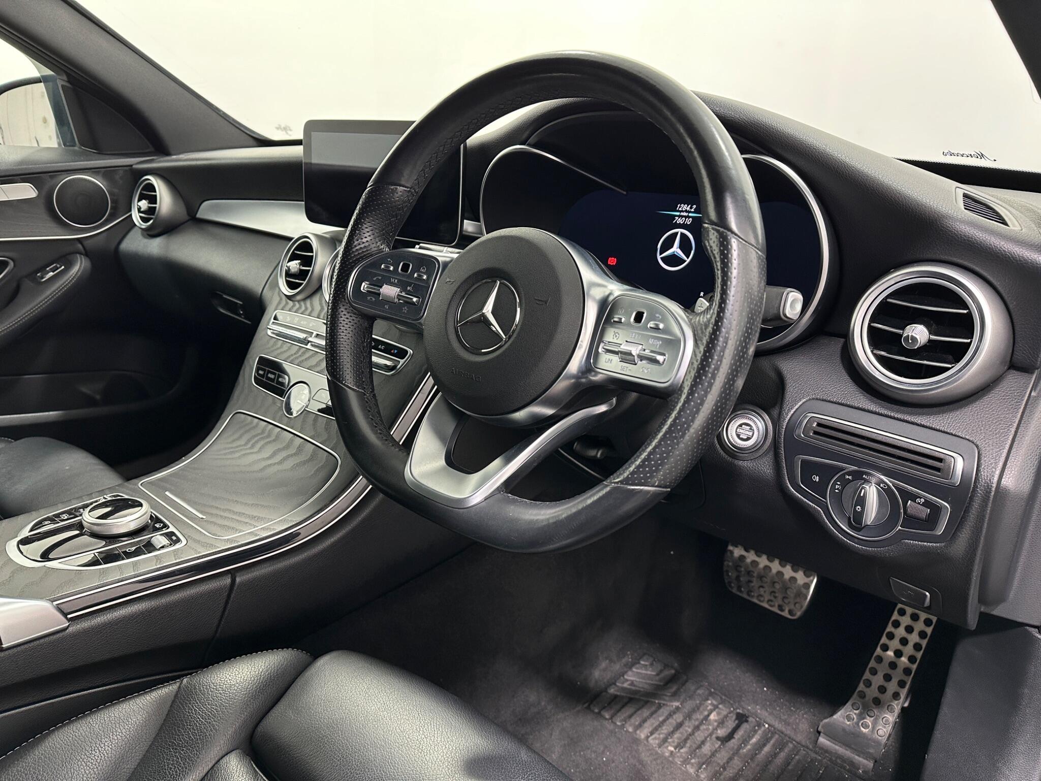 Mercedes-Benz C-Class view 11