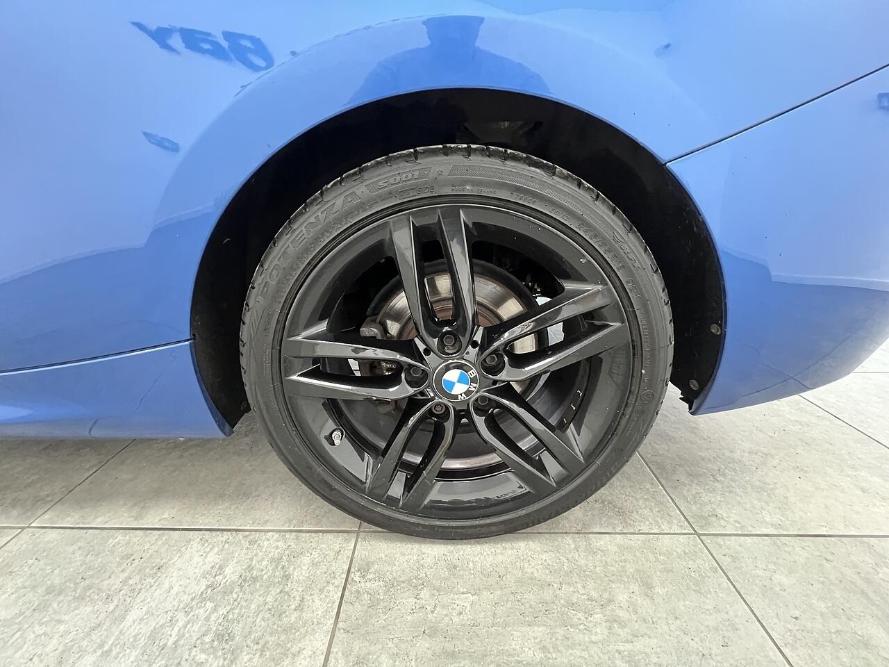BMW 2 Series view 19