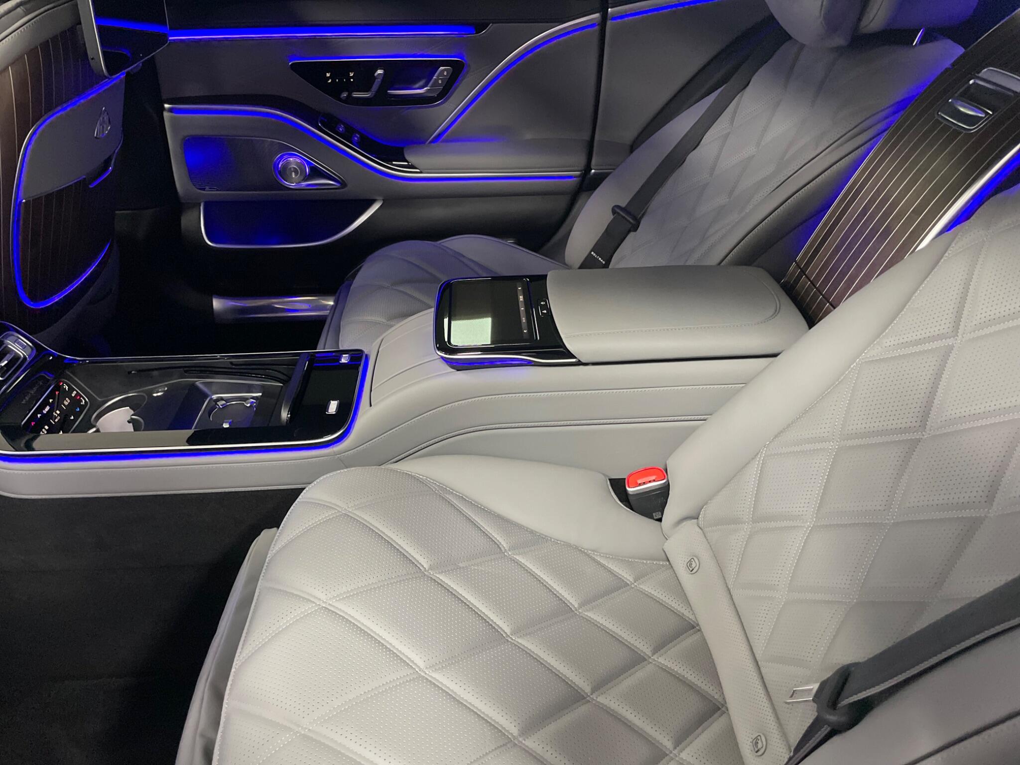 Mercedes-Benz S-Class view 87