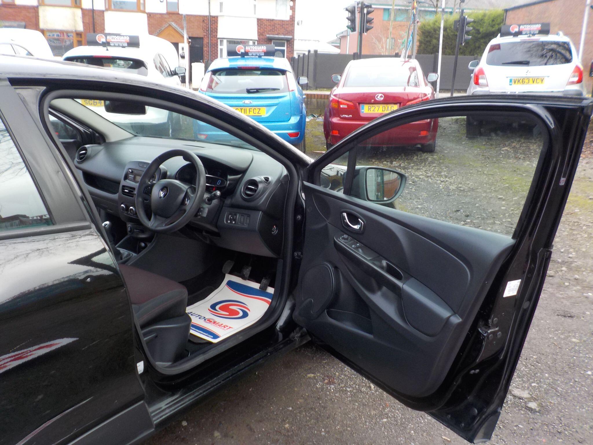 Renault Clio 1.2 16V Expression + Euro 5 5dr