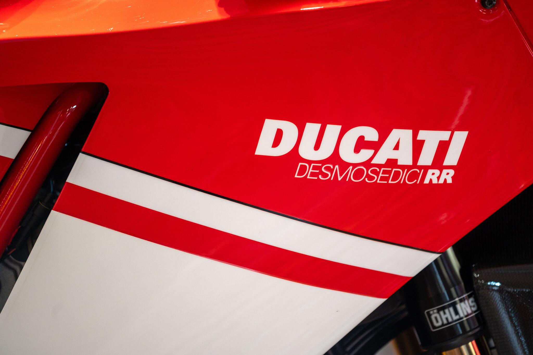 Ducati Desmosedici RR view 8