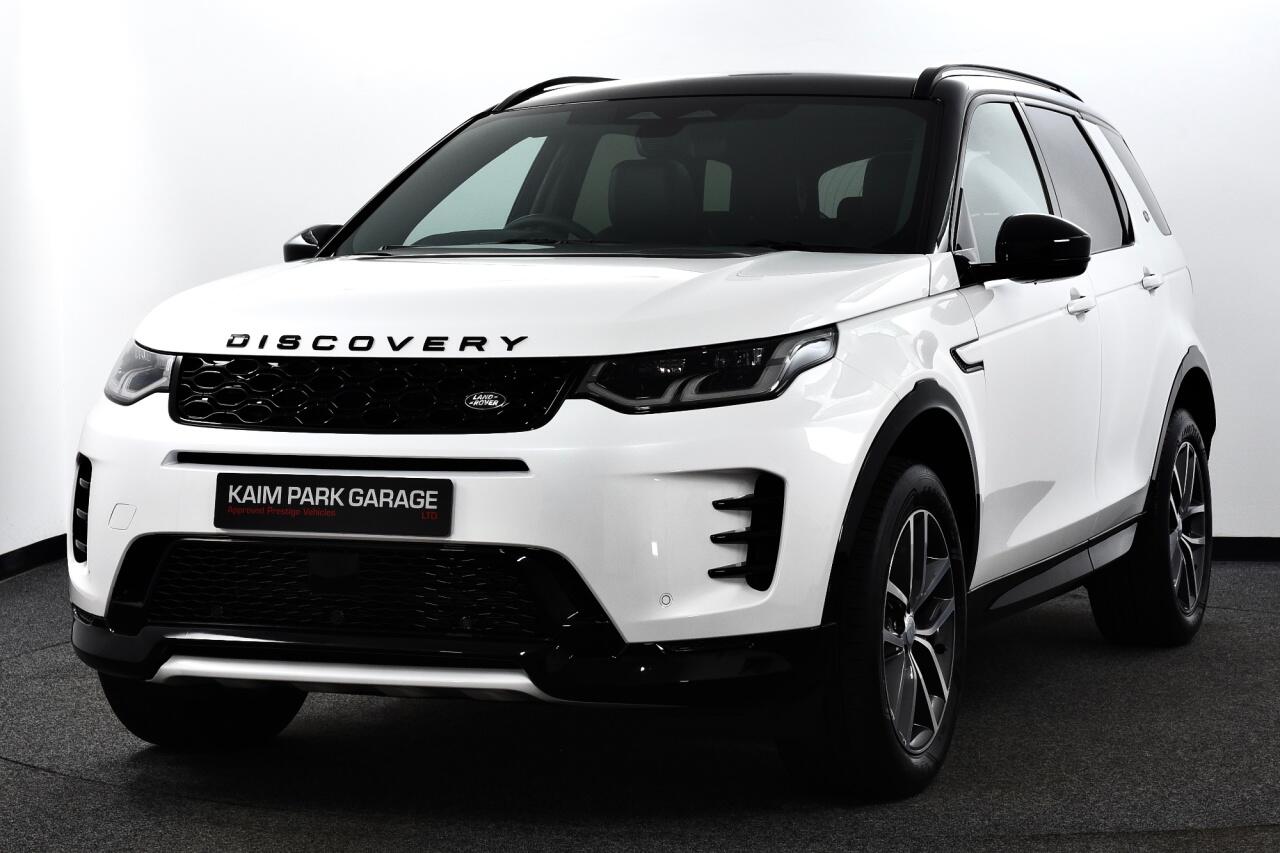 Land Rover Discovery Sport view 3