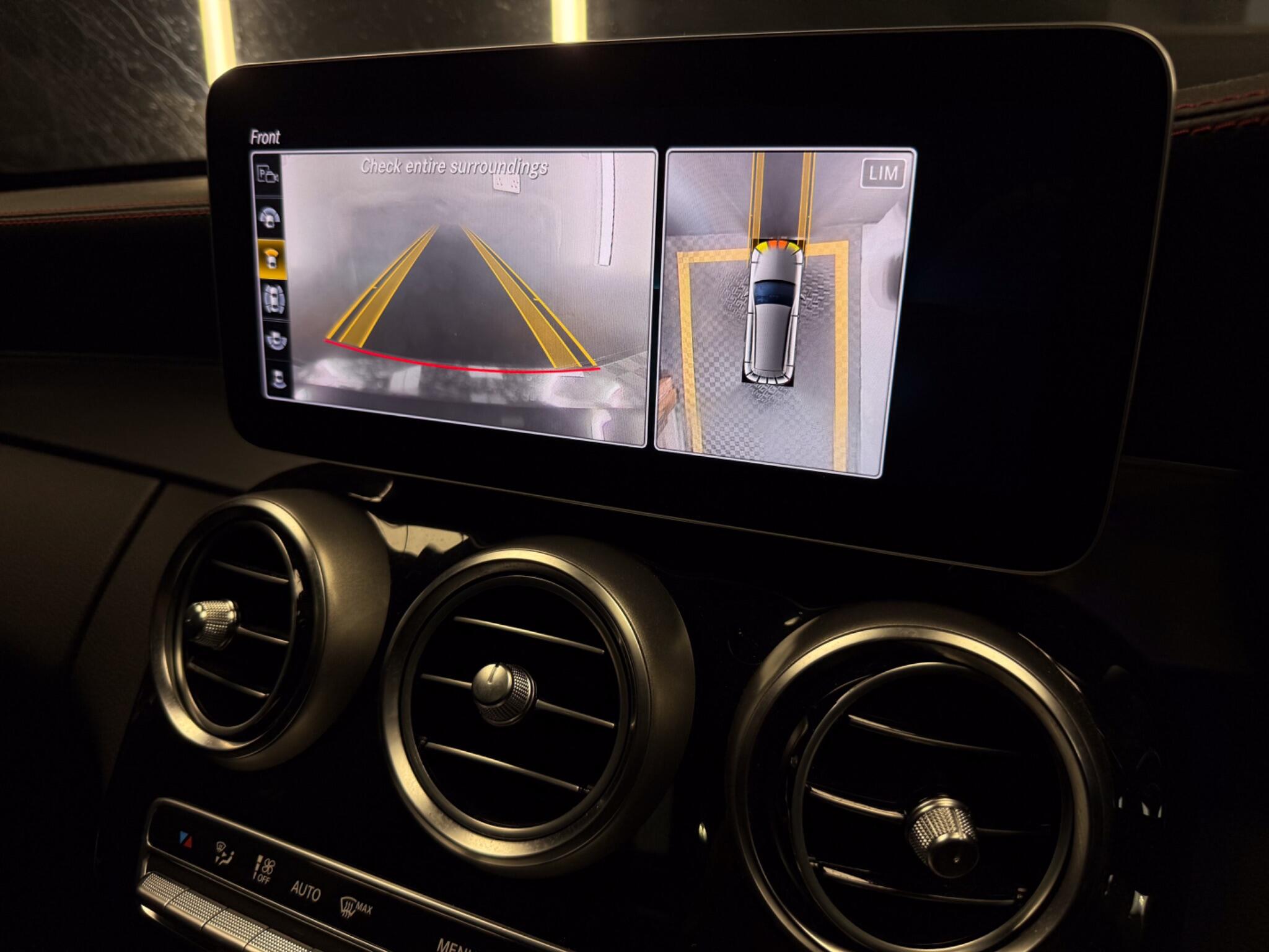 Mercedes-Benz C-Class view 39
