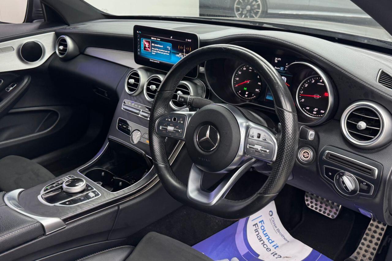Mercedes-Benz C-Class view 18