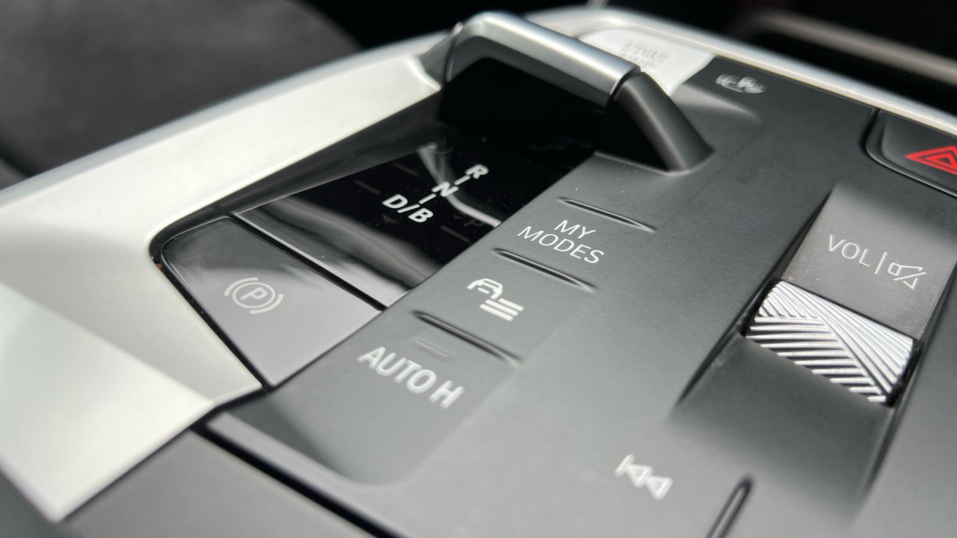 BMW iX1 view 19